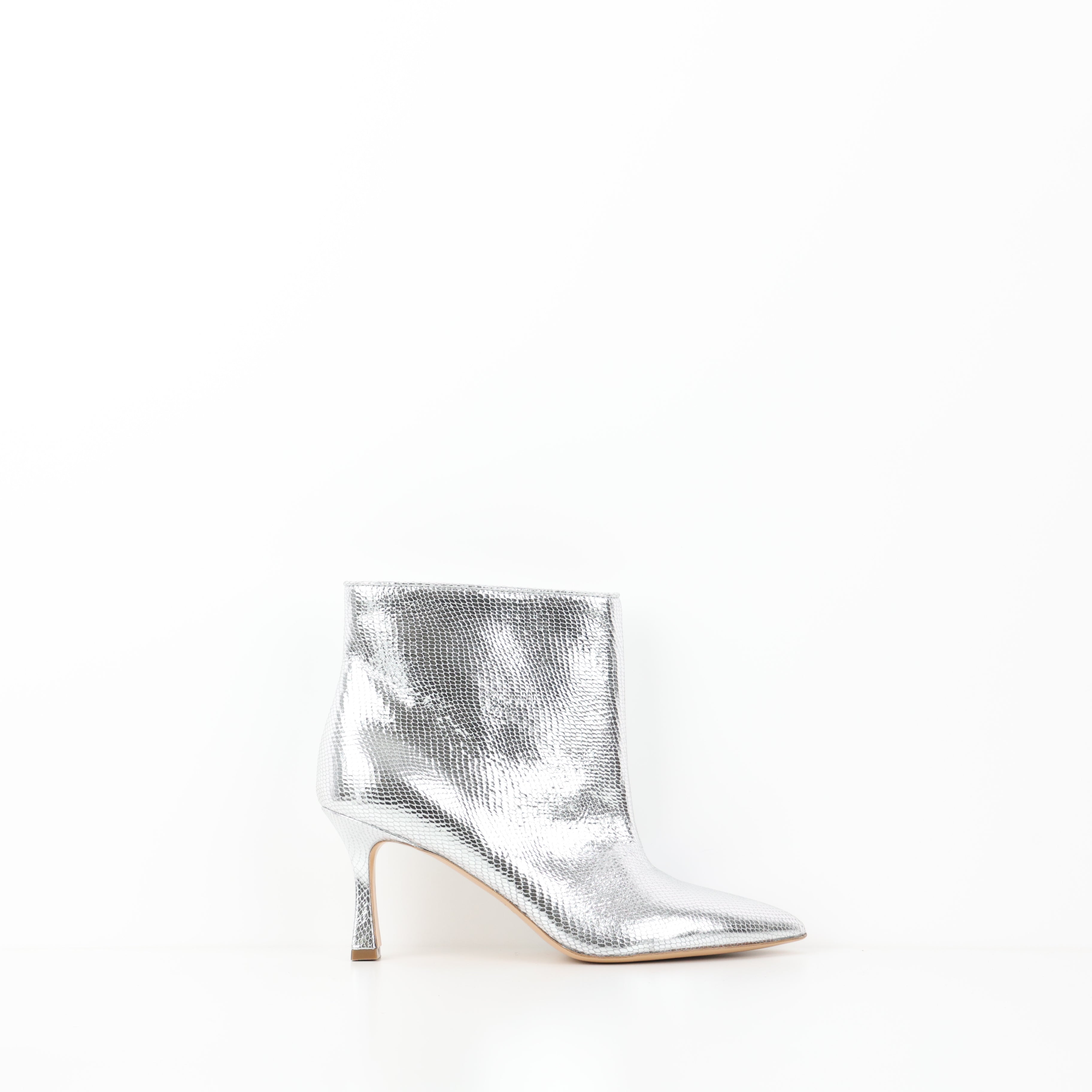 Heels , Shoe Size 41