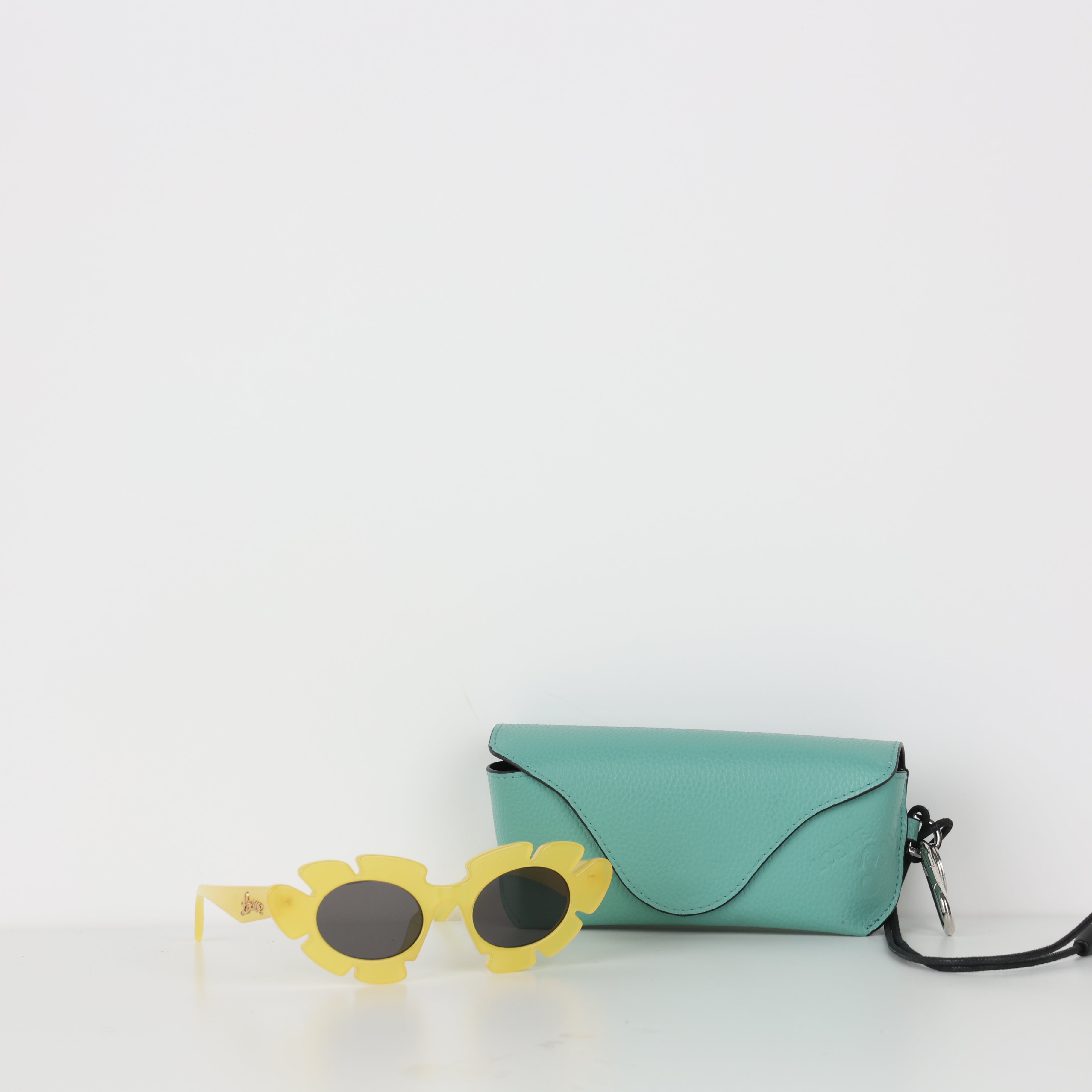 Sunglasses, UK Size One Size