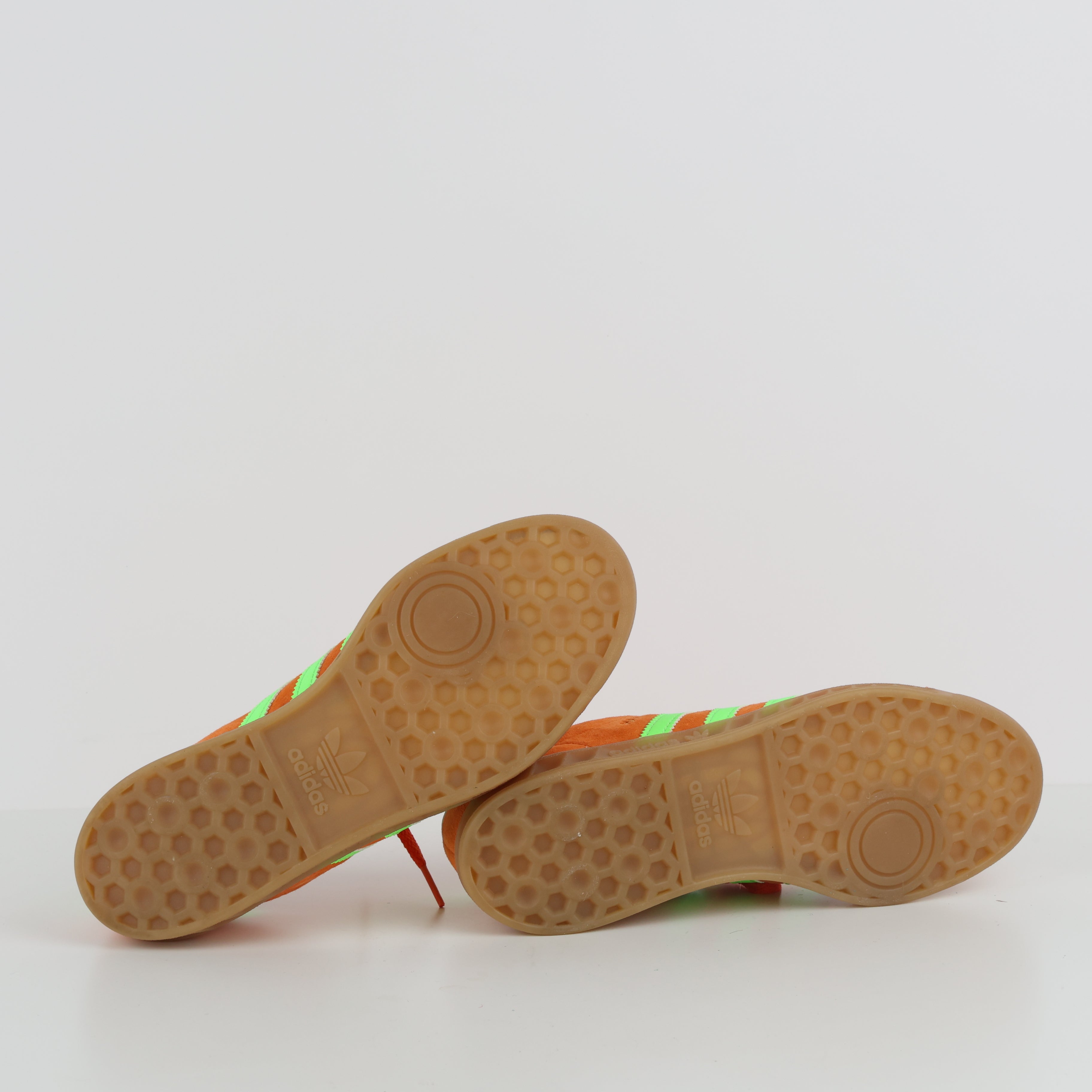 Trainers , Shoe Size 39