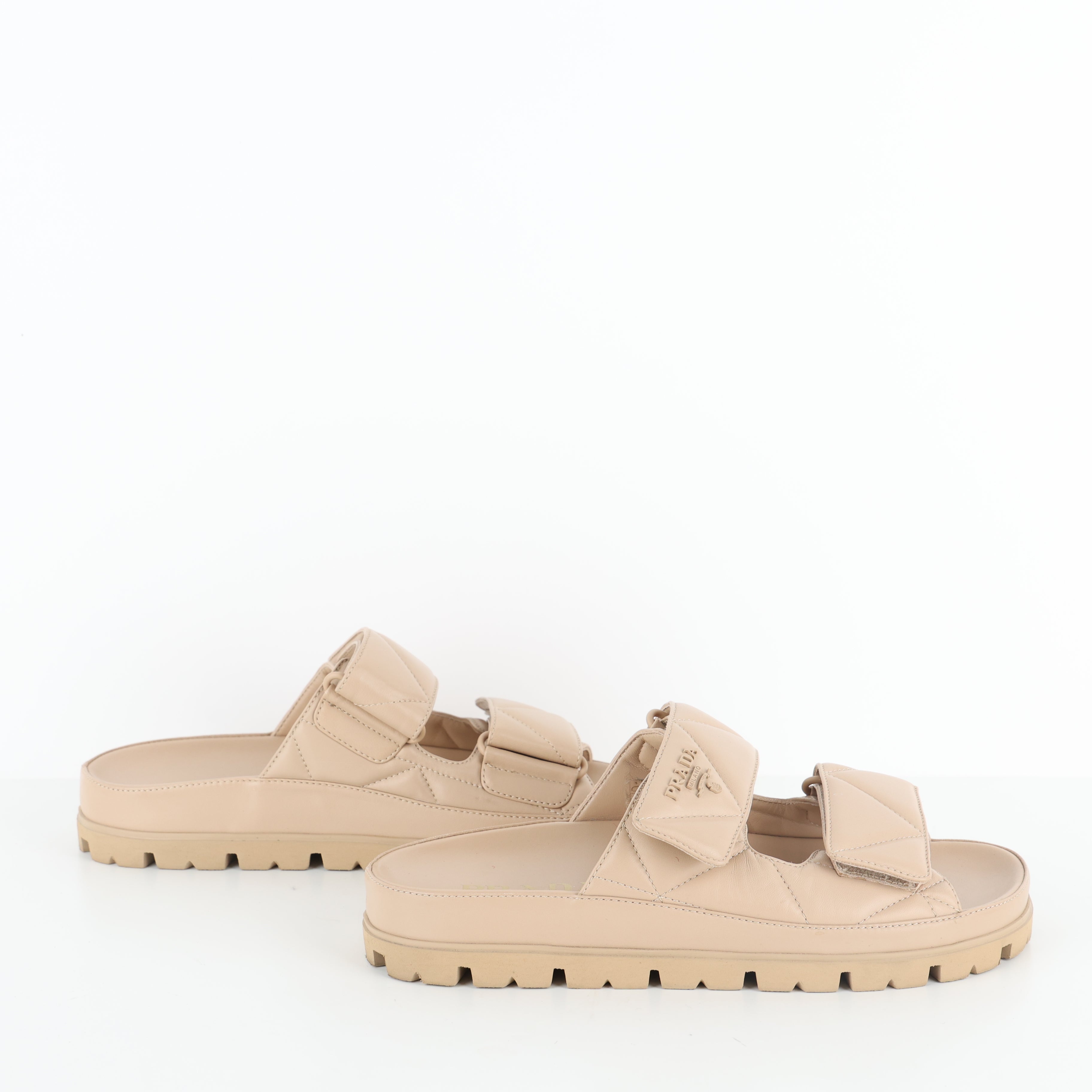 Flats , Shoe Size 37