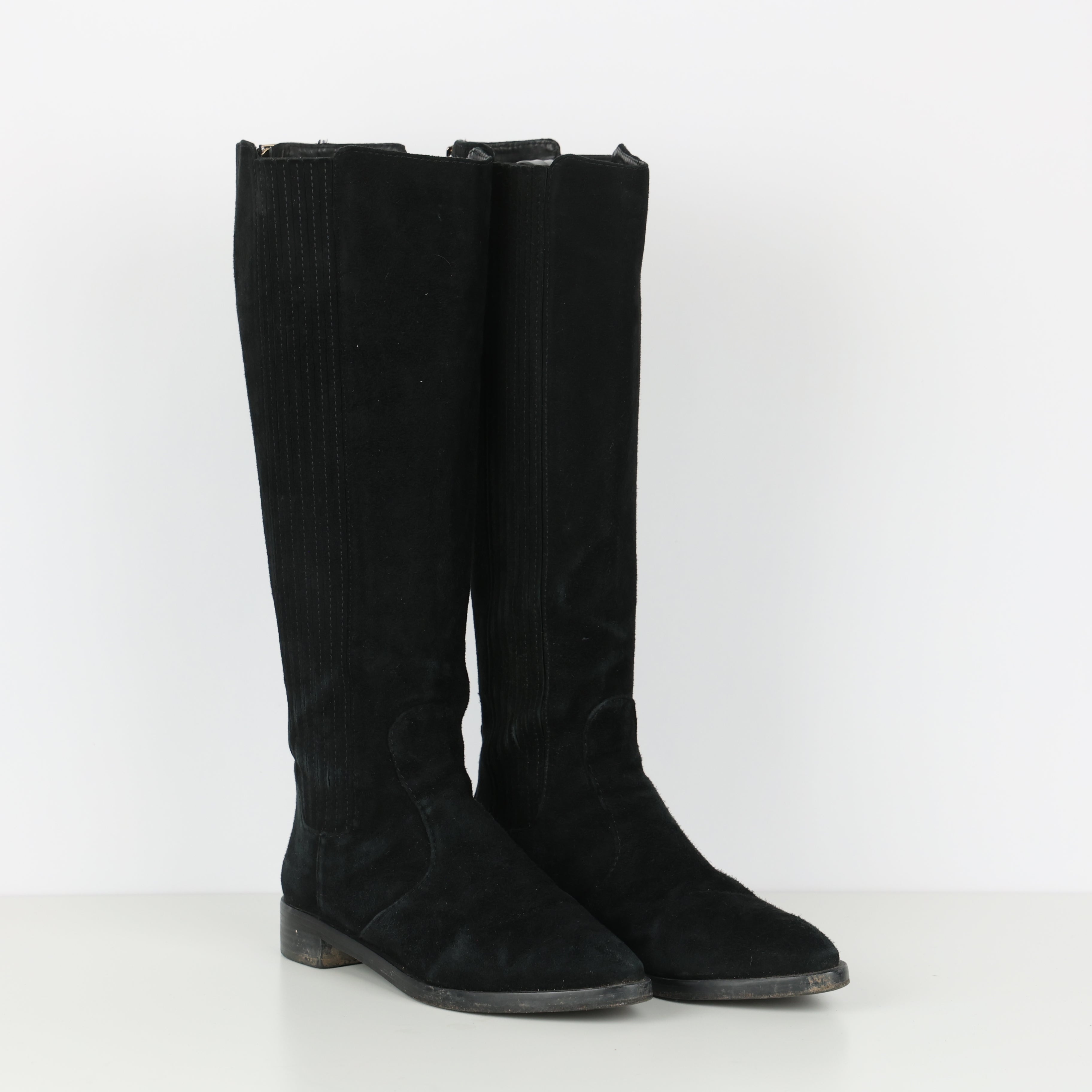 Boots , Shoe Size 37