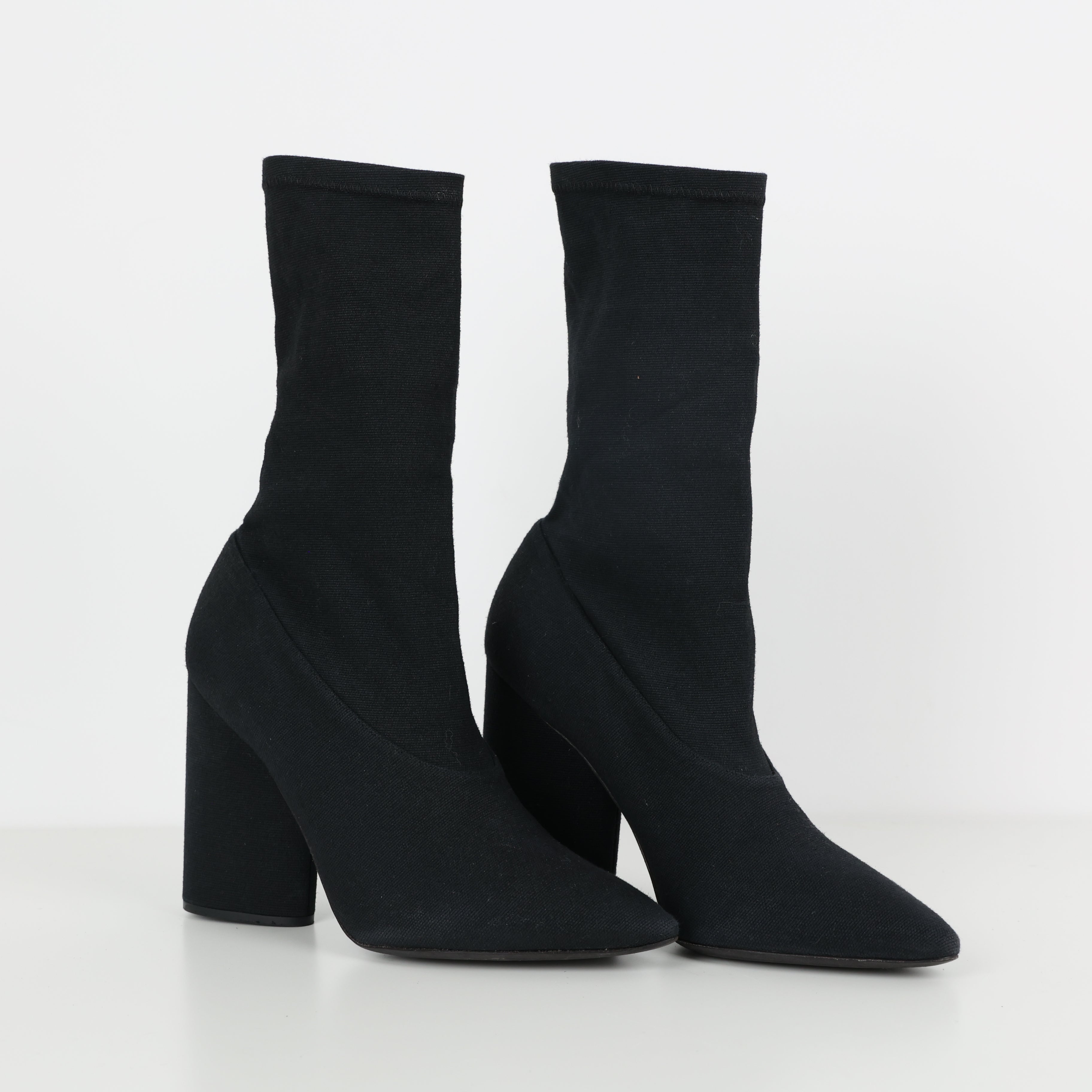 Boots , Shoe Size 40