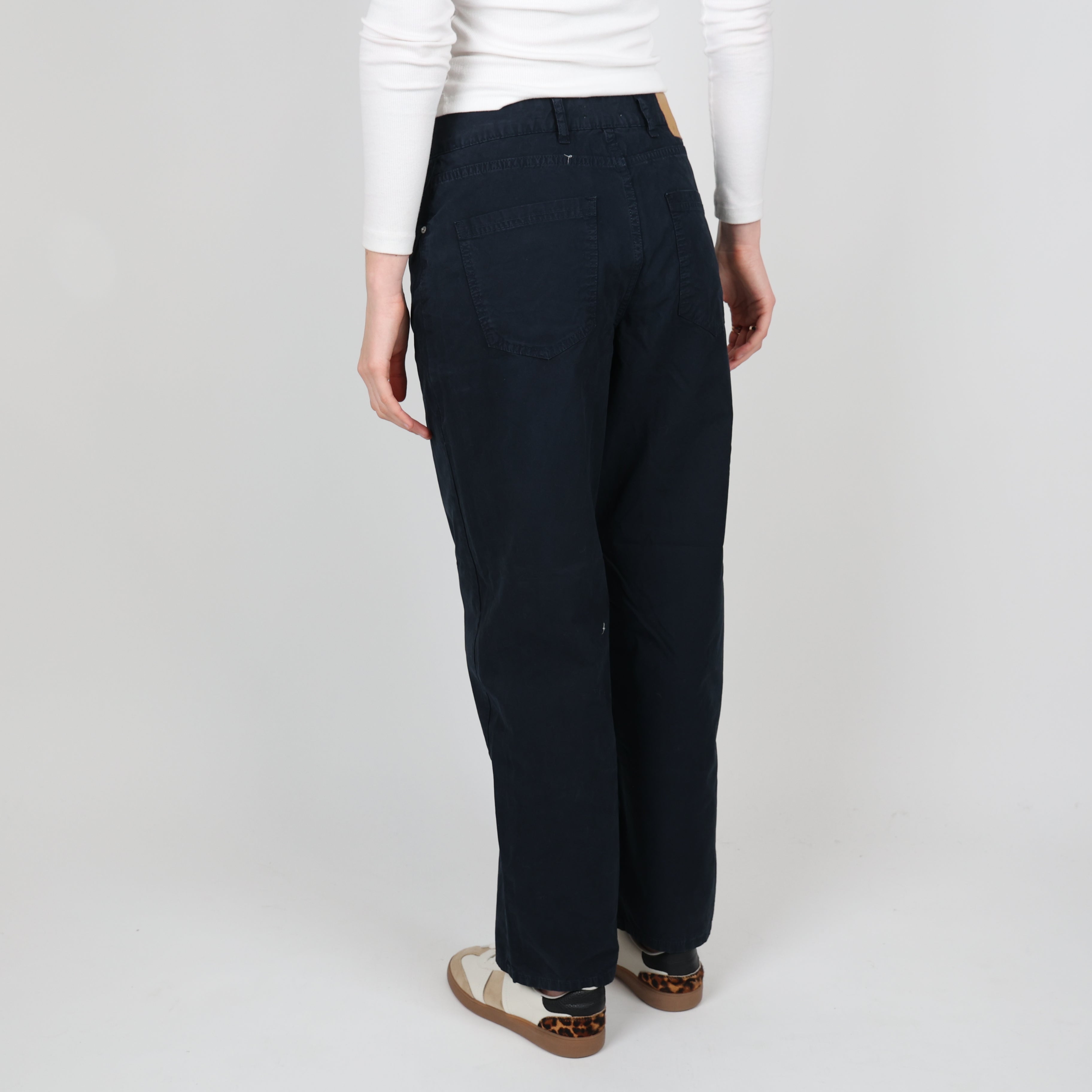 Trousers, Waist 29