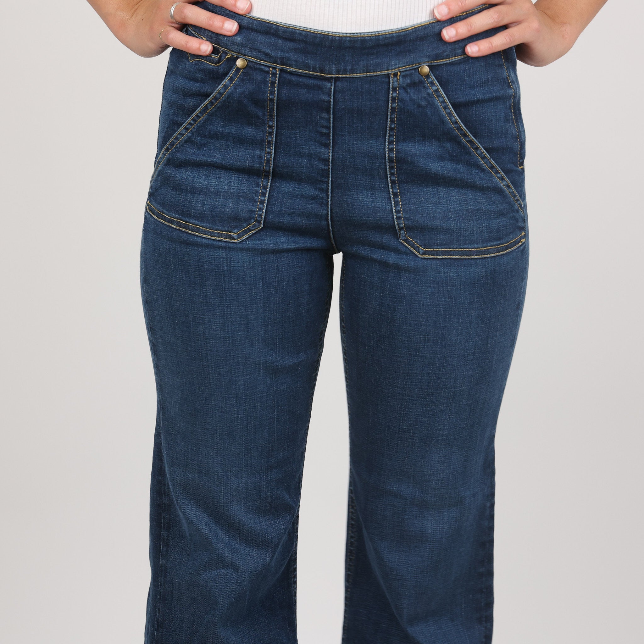 Jeans, Waist 25