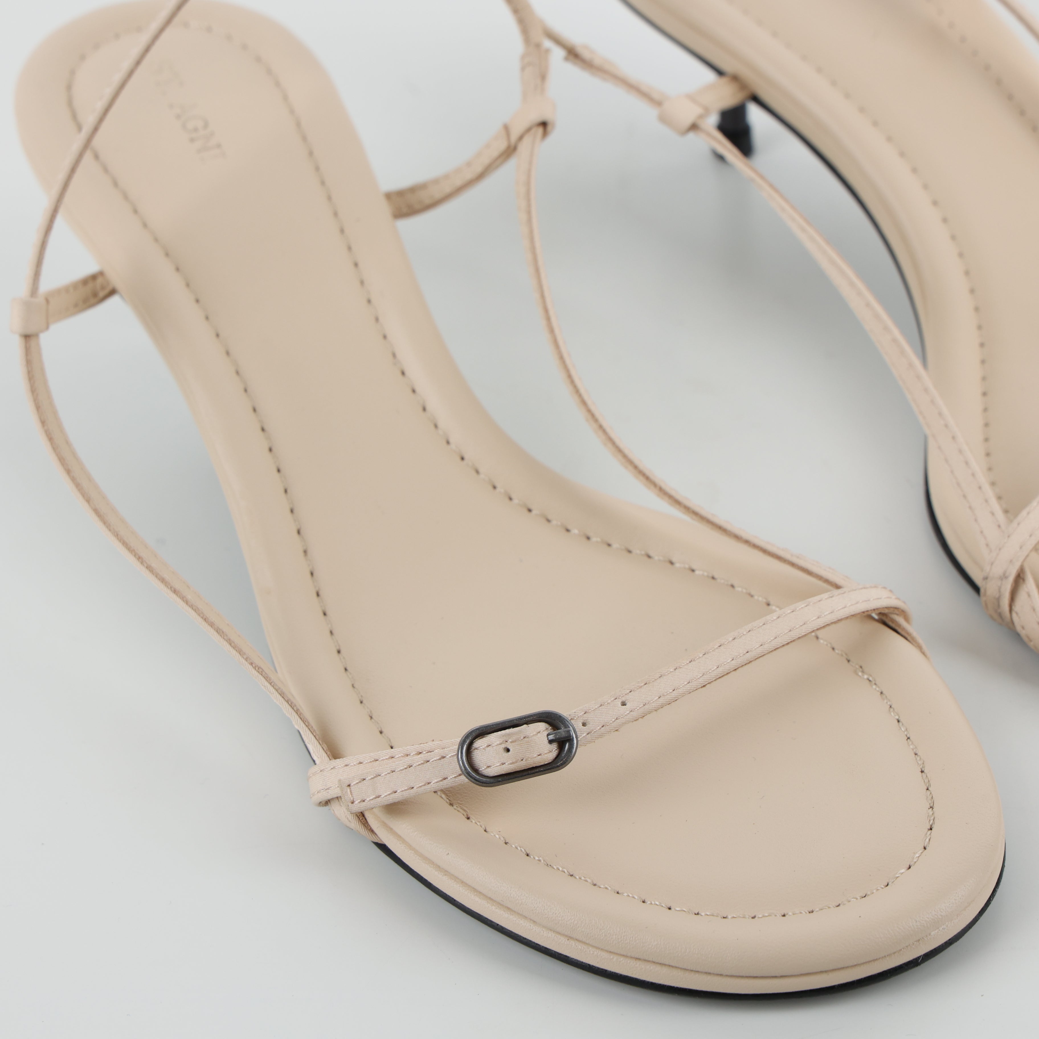 Heels , Shoe Size 39