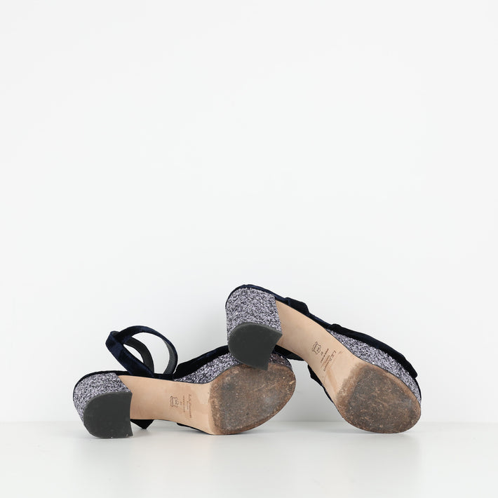 Heels , Shoe Size 37