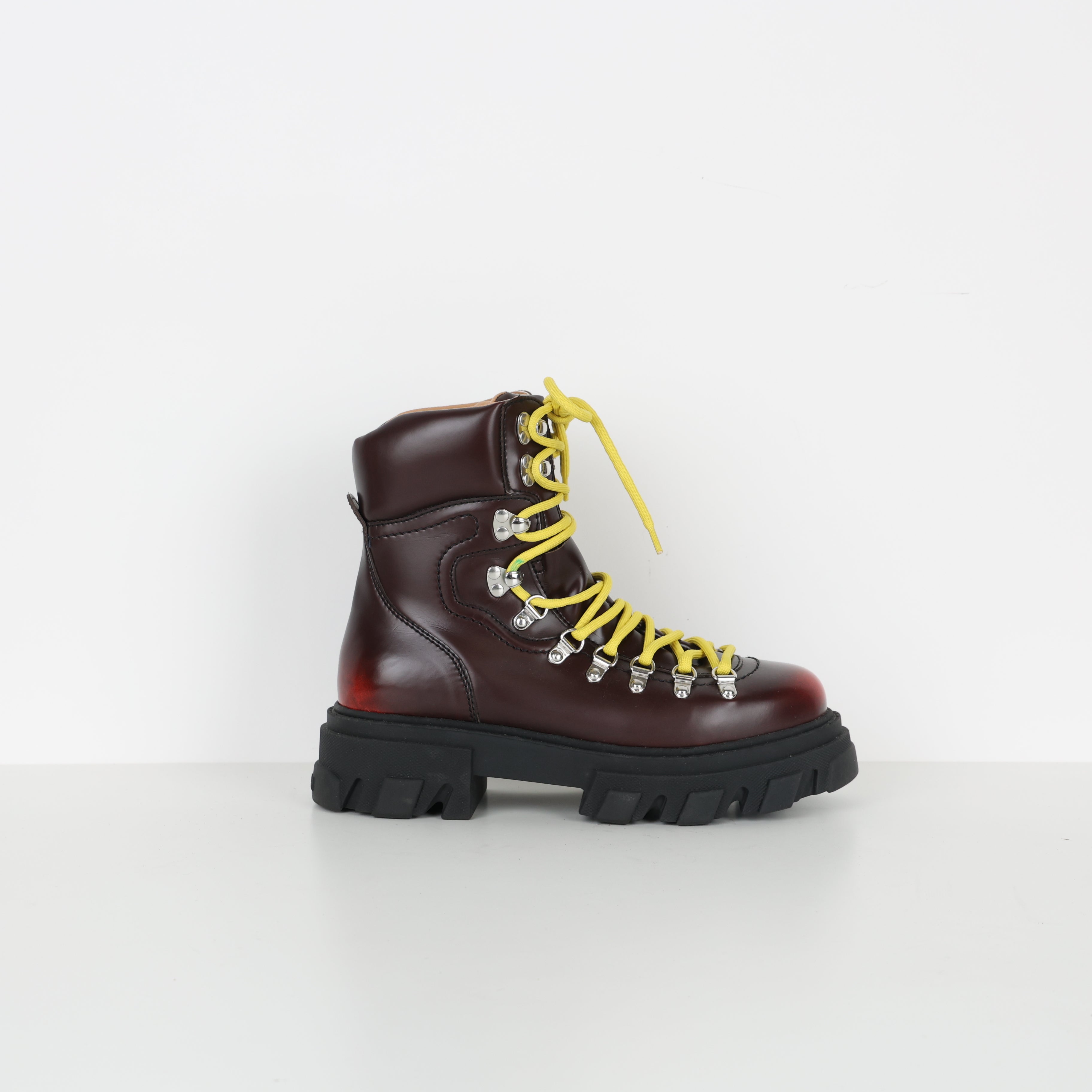 Boots , Shoe Size 40