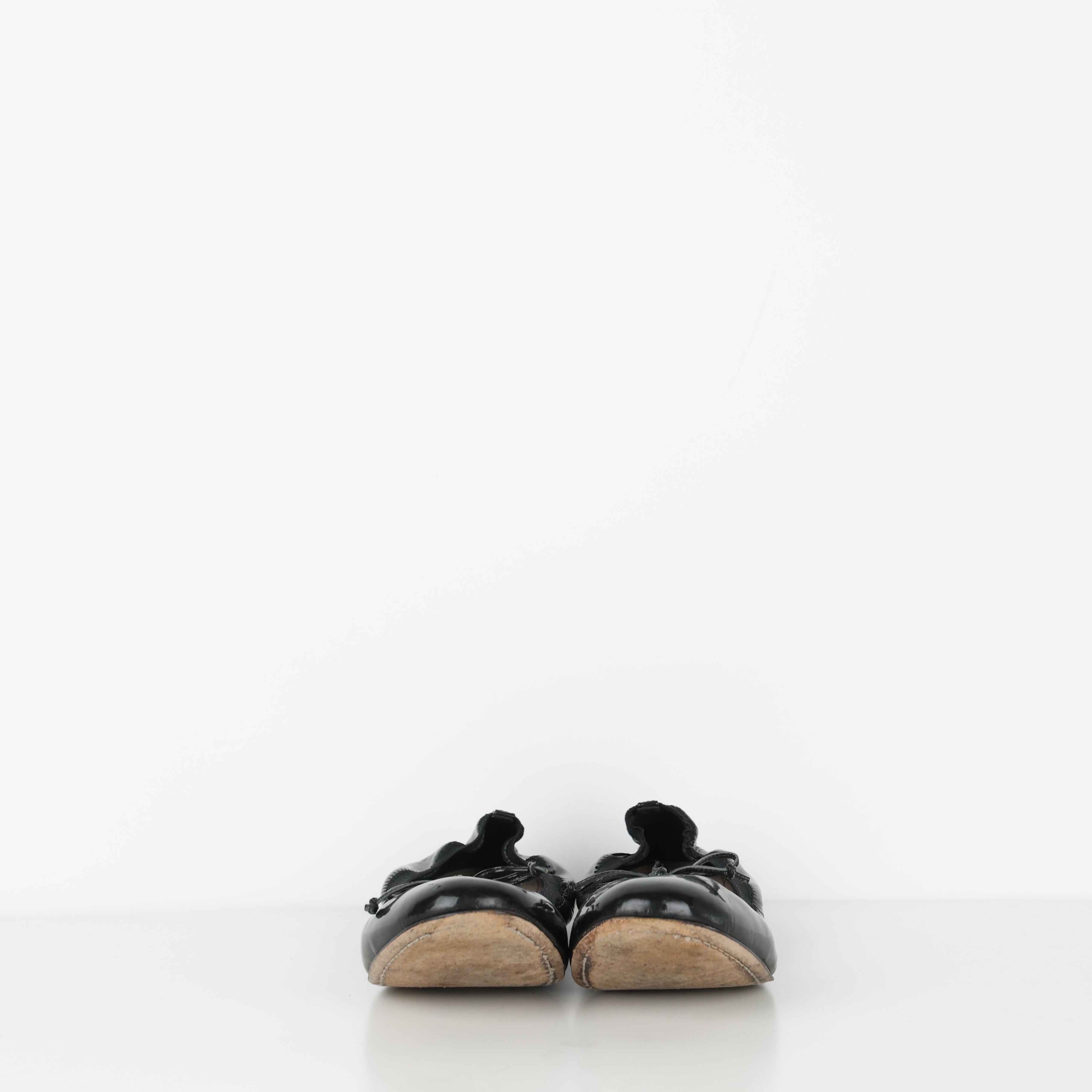 Flats , Shoe Size 37