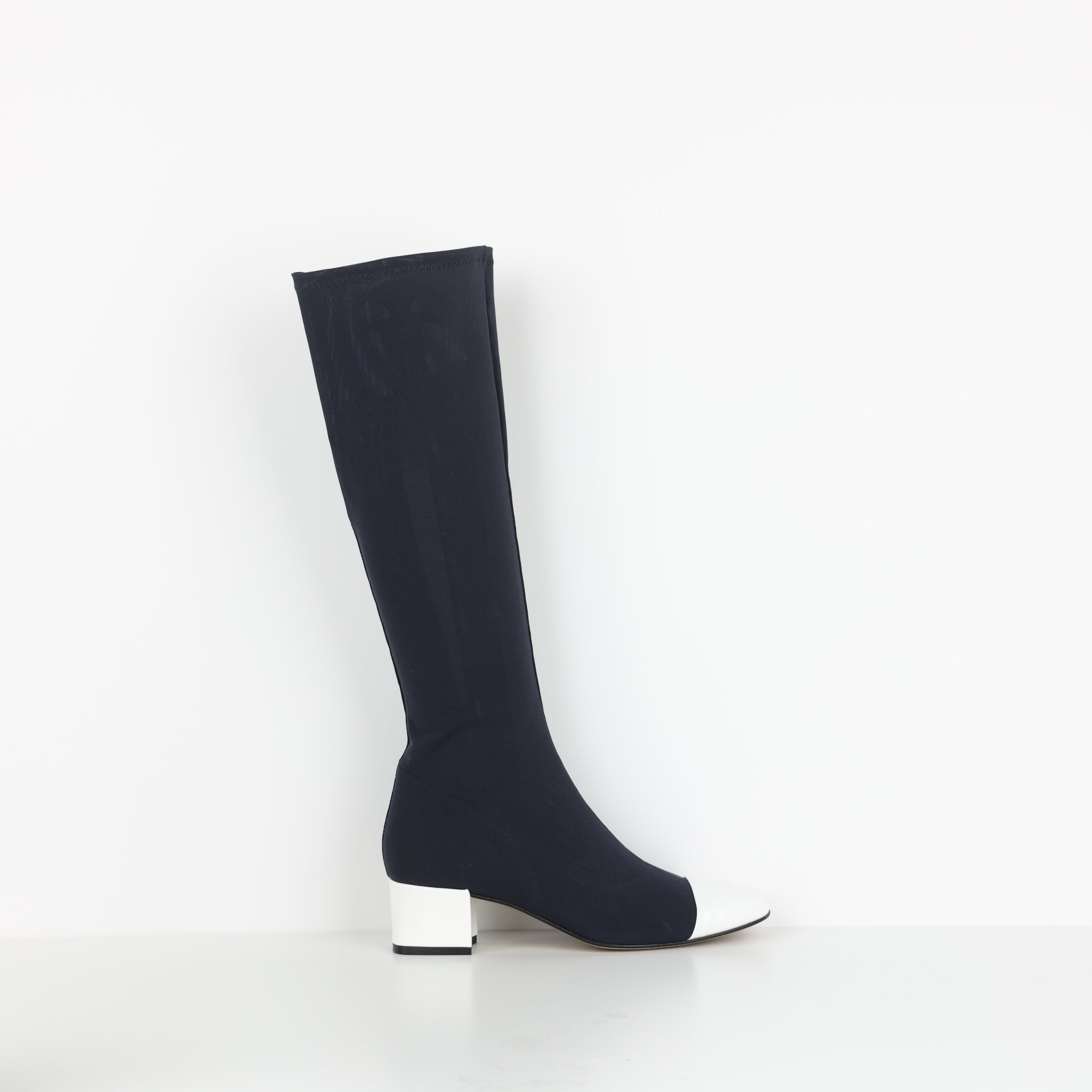 Boots , Shoe Size 39