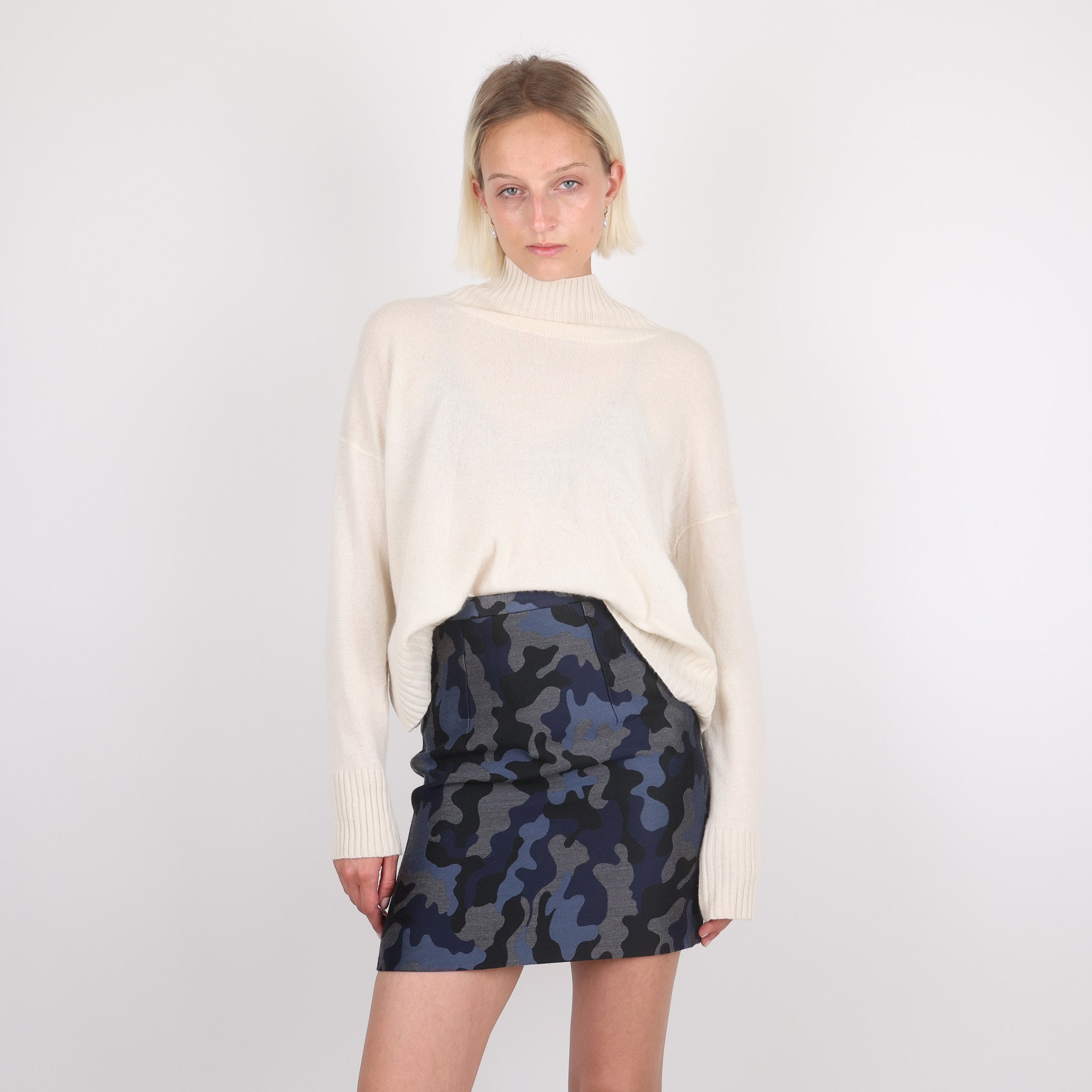 Skirt, UK Size 8