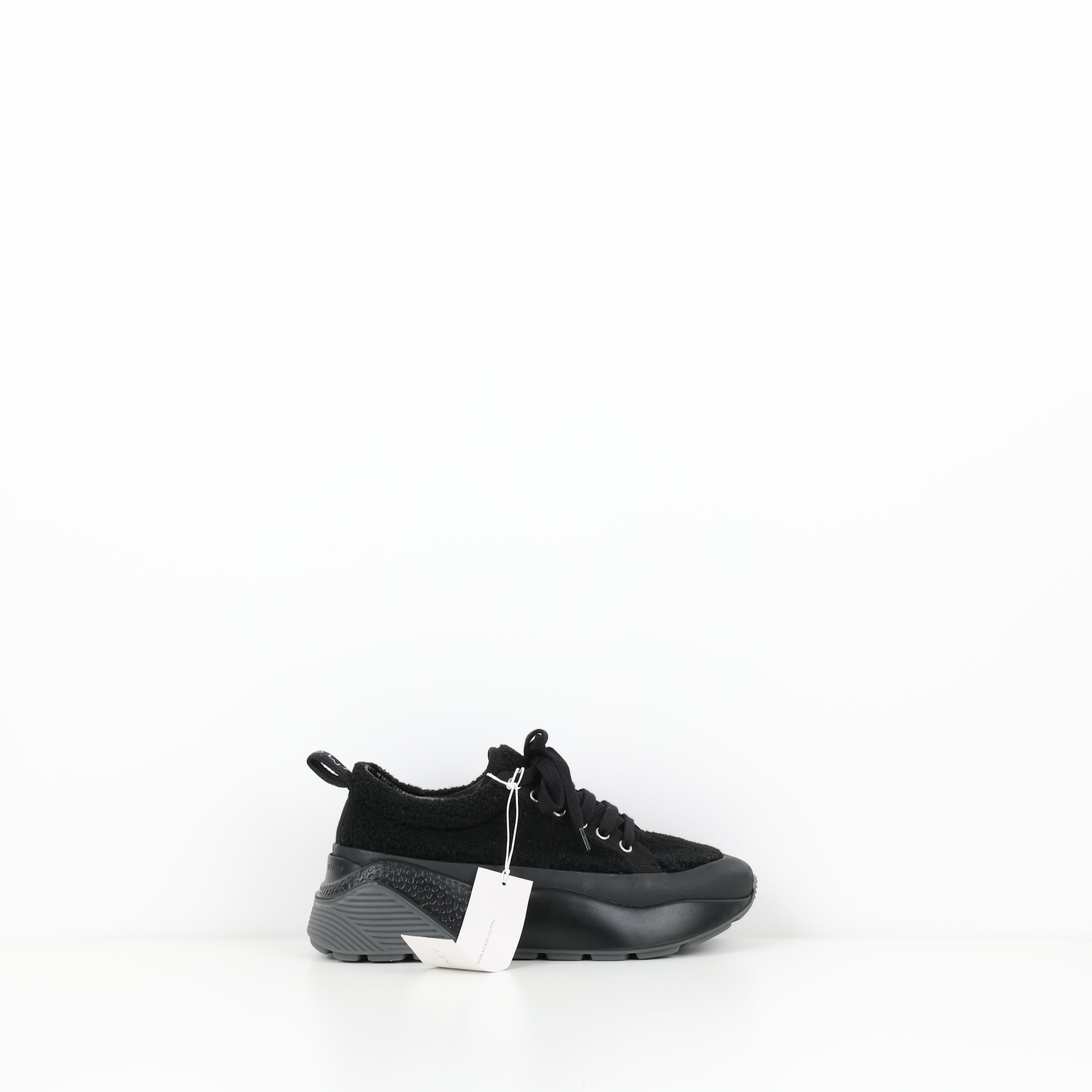 Trainers , Shoe Size 39