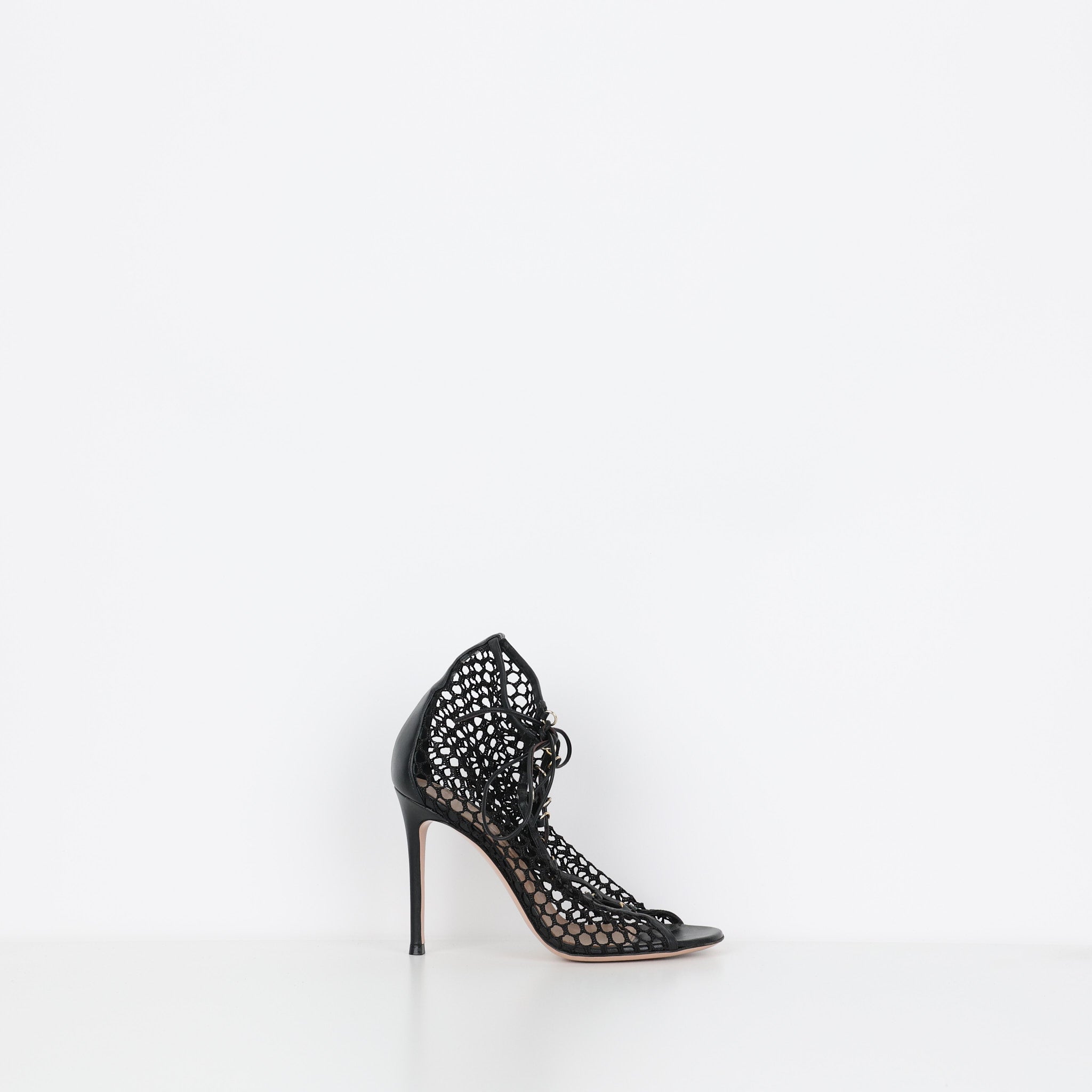 Shoes, Shoe Size 37