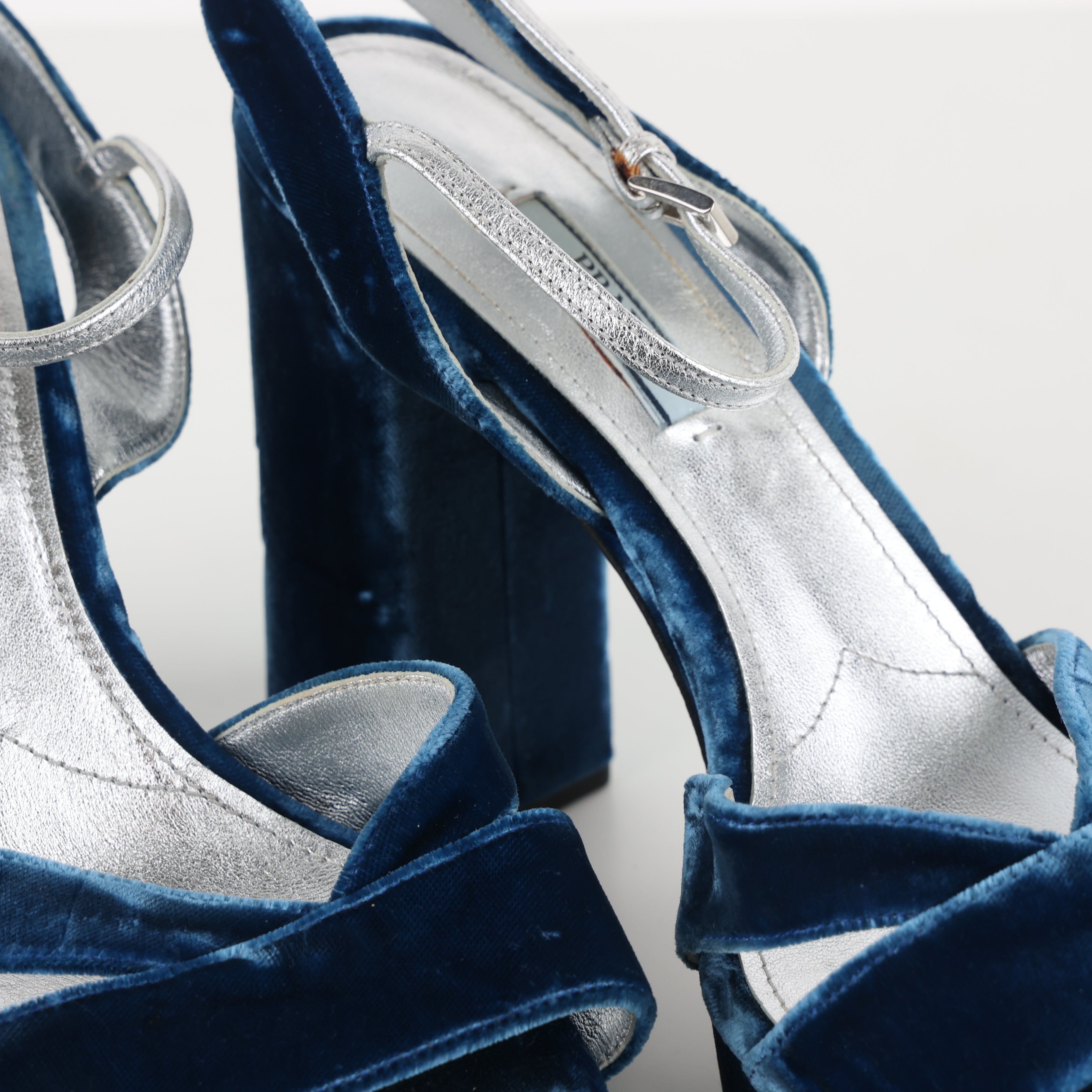 Heels , Shoe Size 39.5