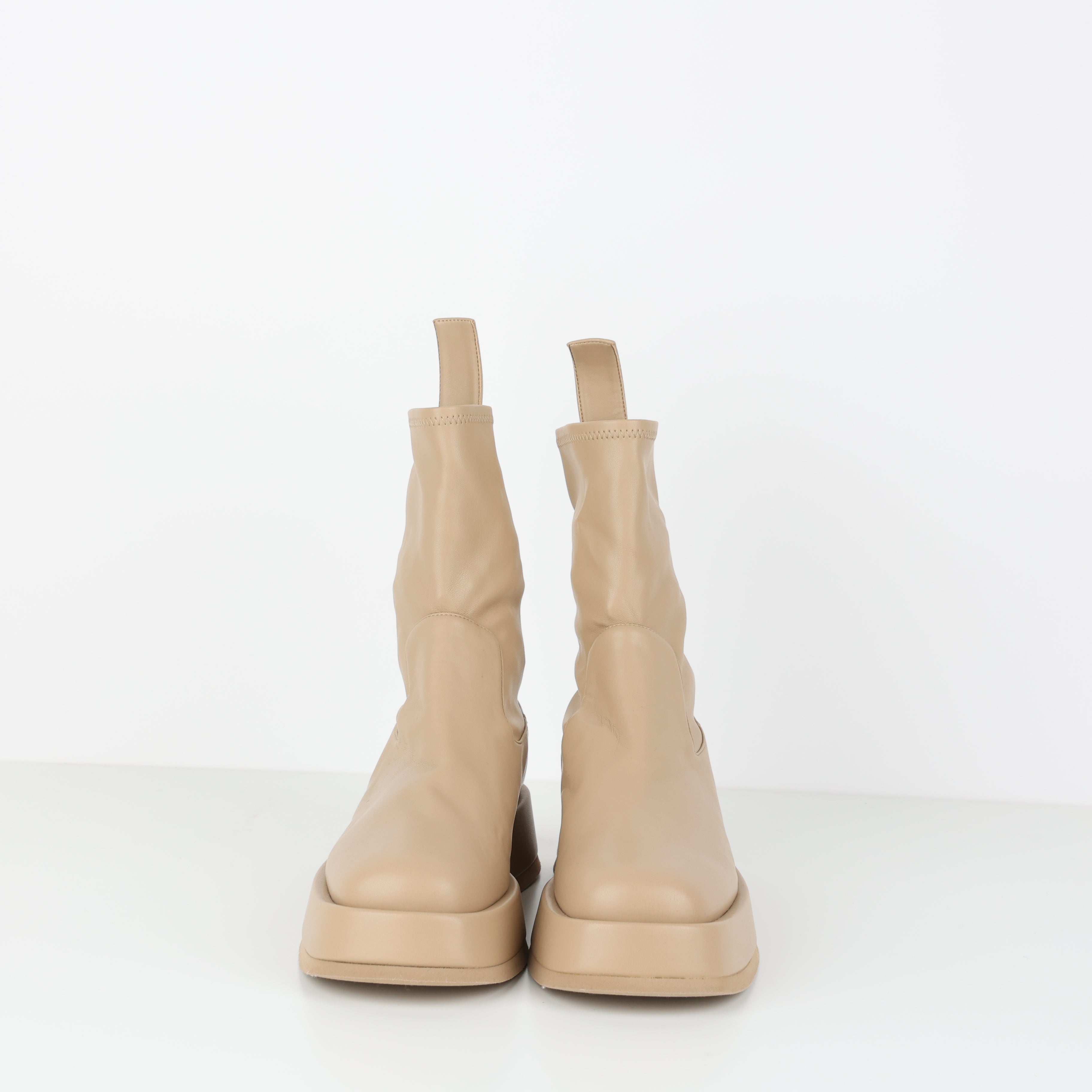 Boots , Shoe Size 39