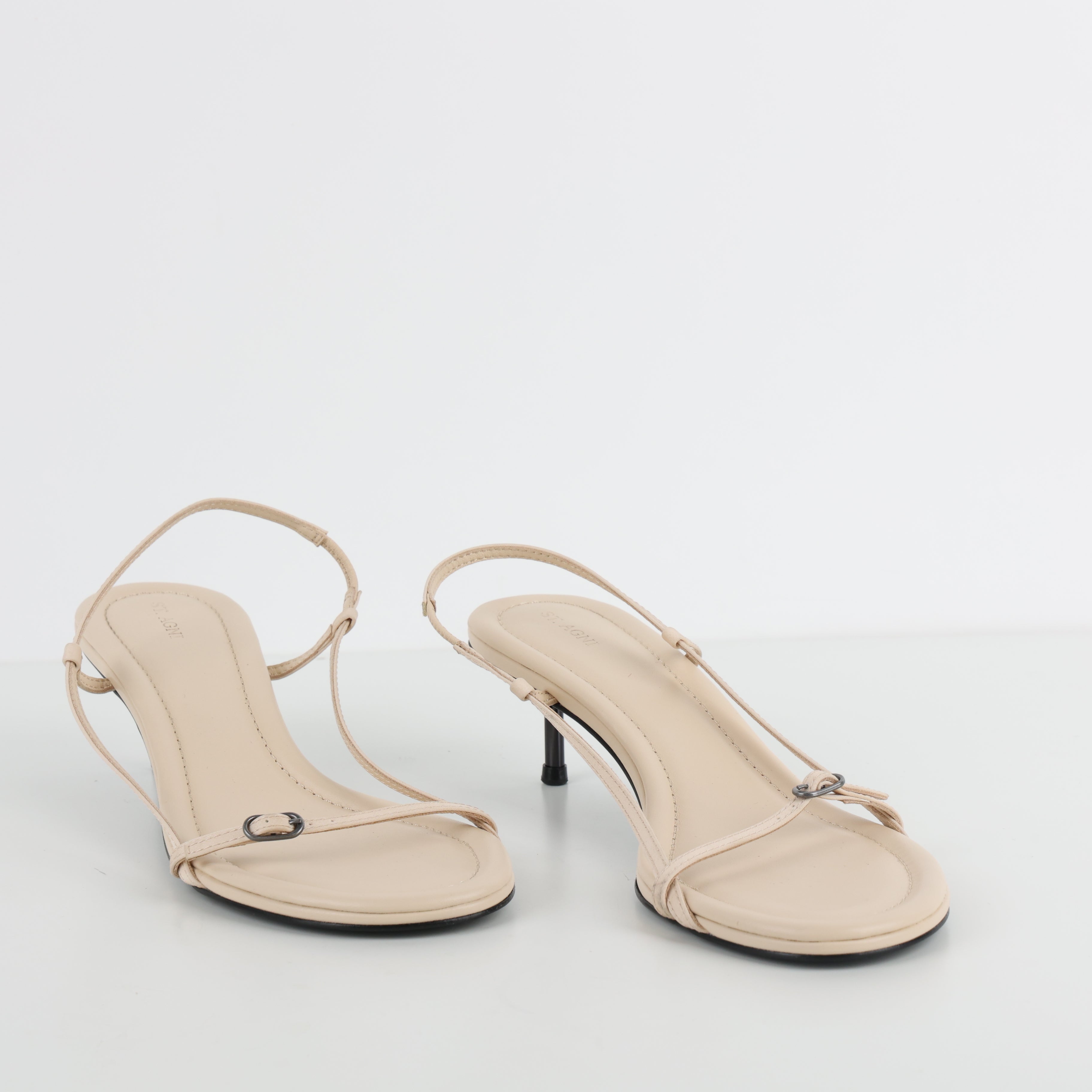 Heels , Shoe Size 39