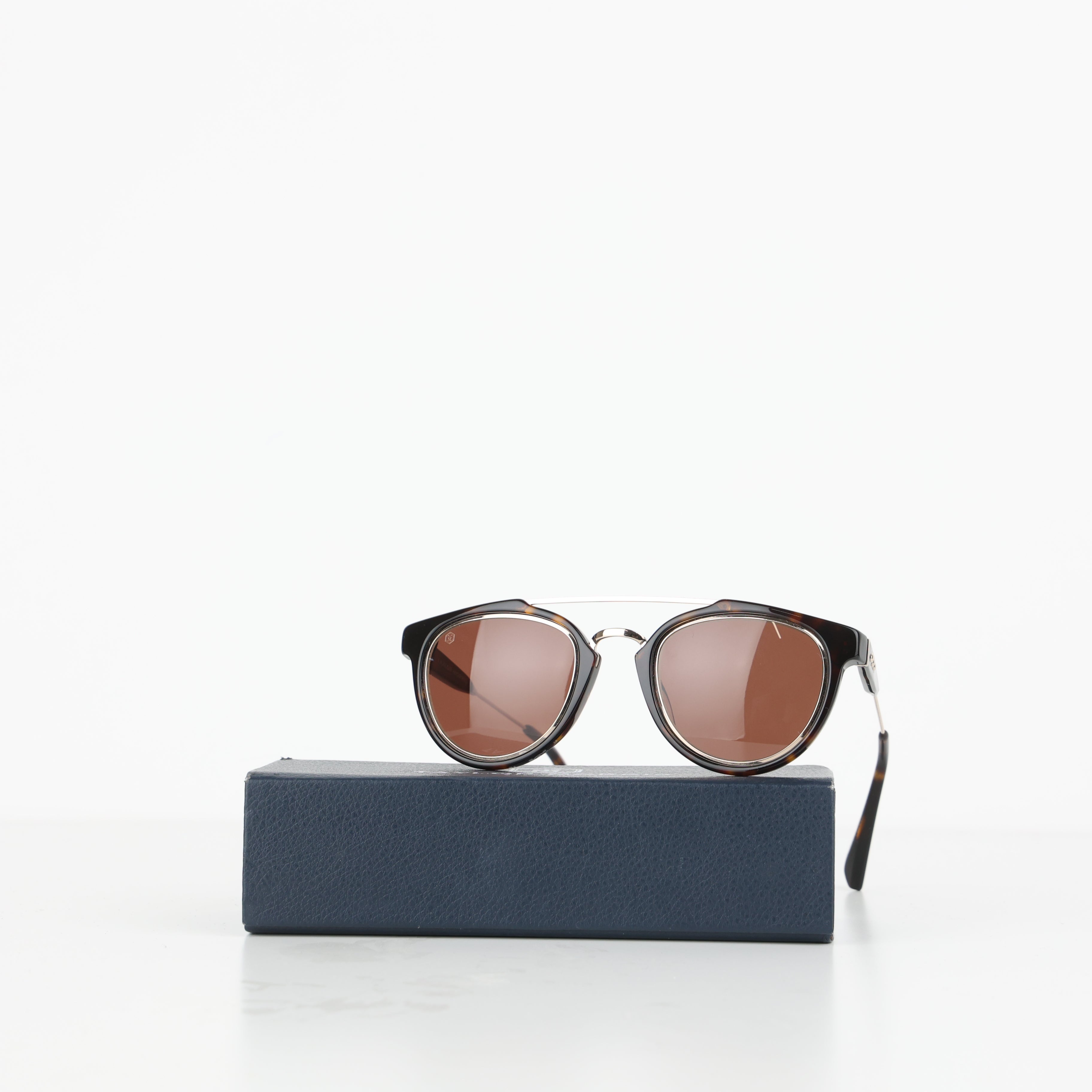 Sunglasses, UK Size One Size