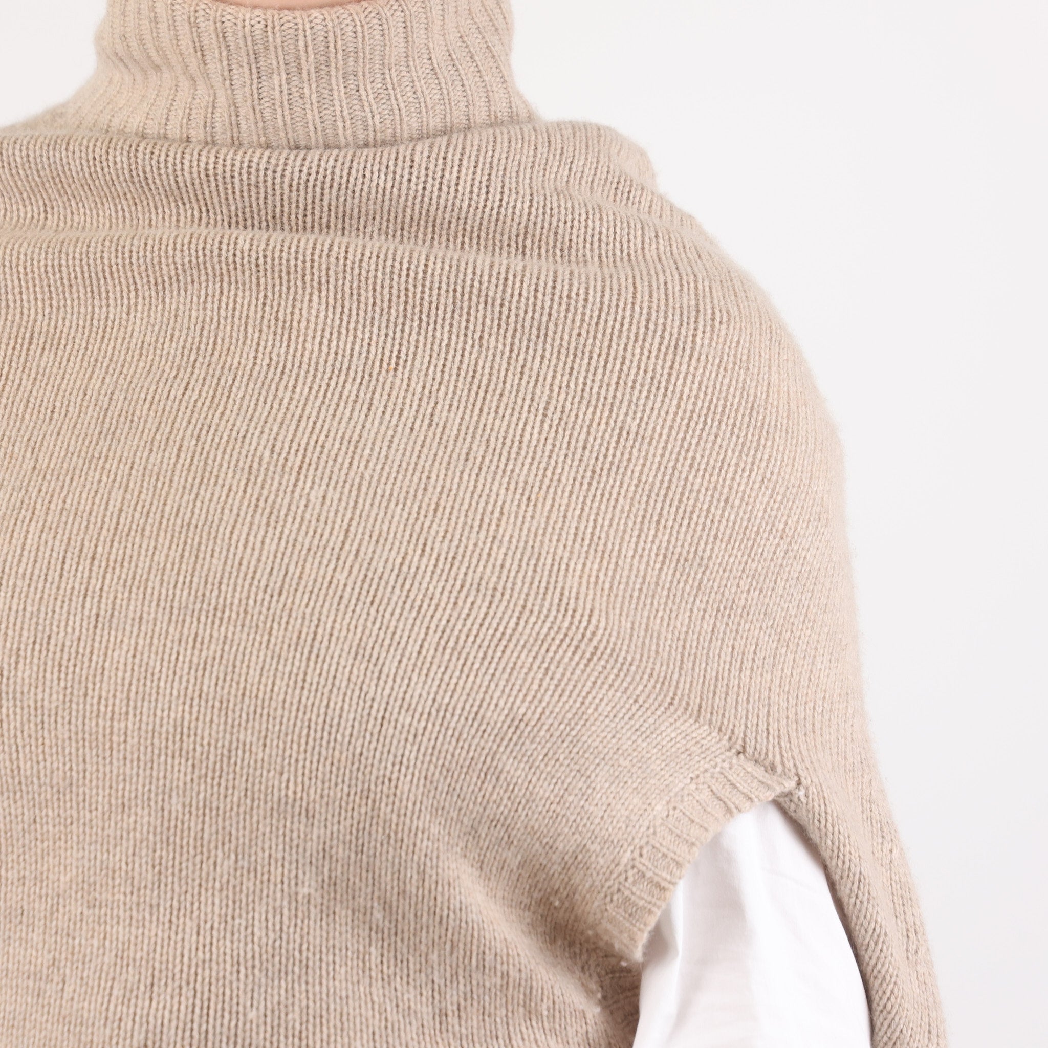 Sweatshirt, UK Size 10