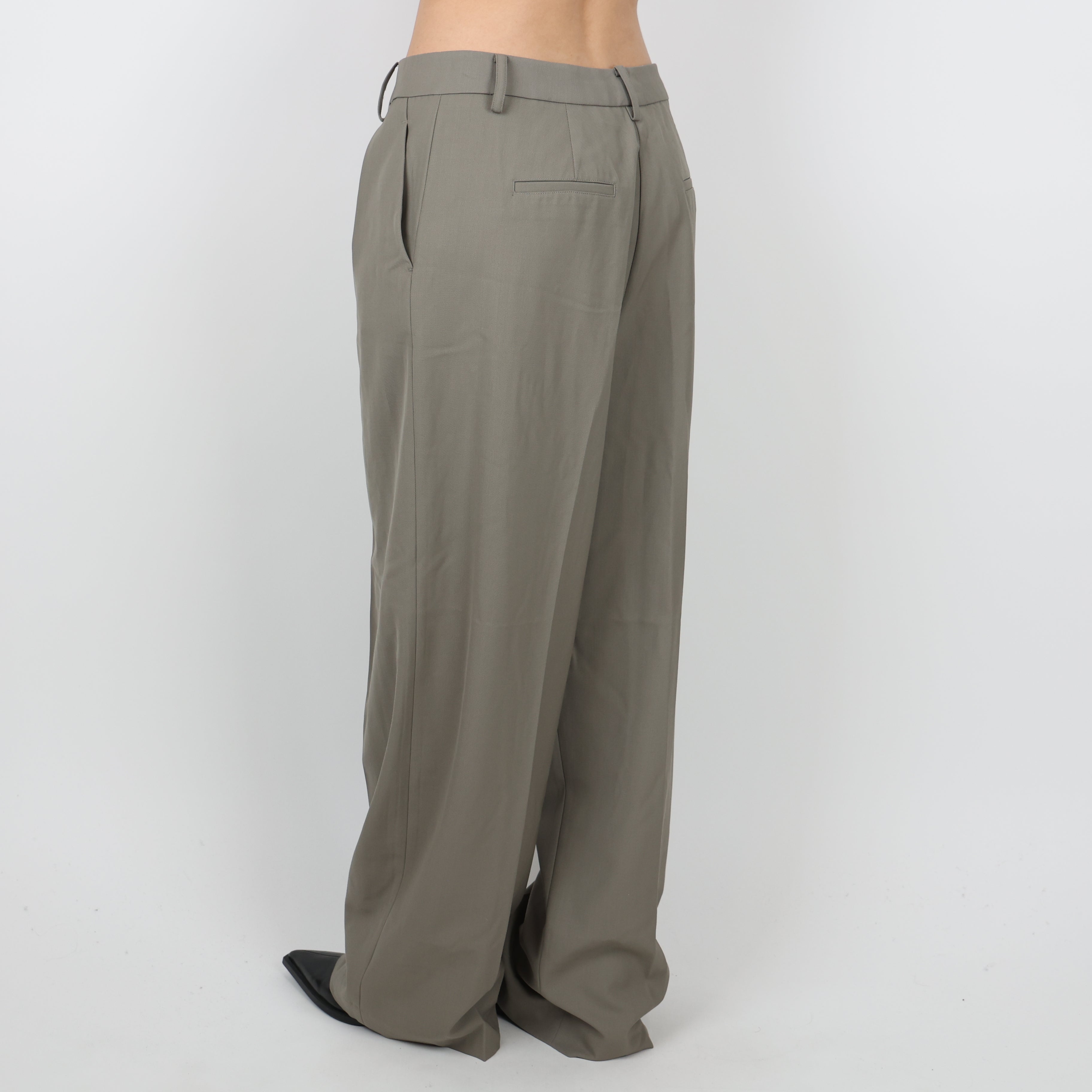 Trousers, Waist 30