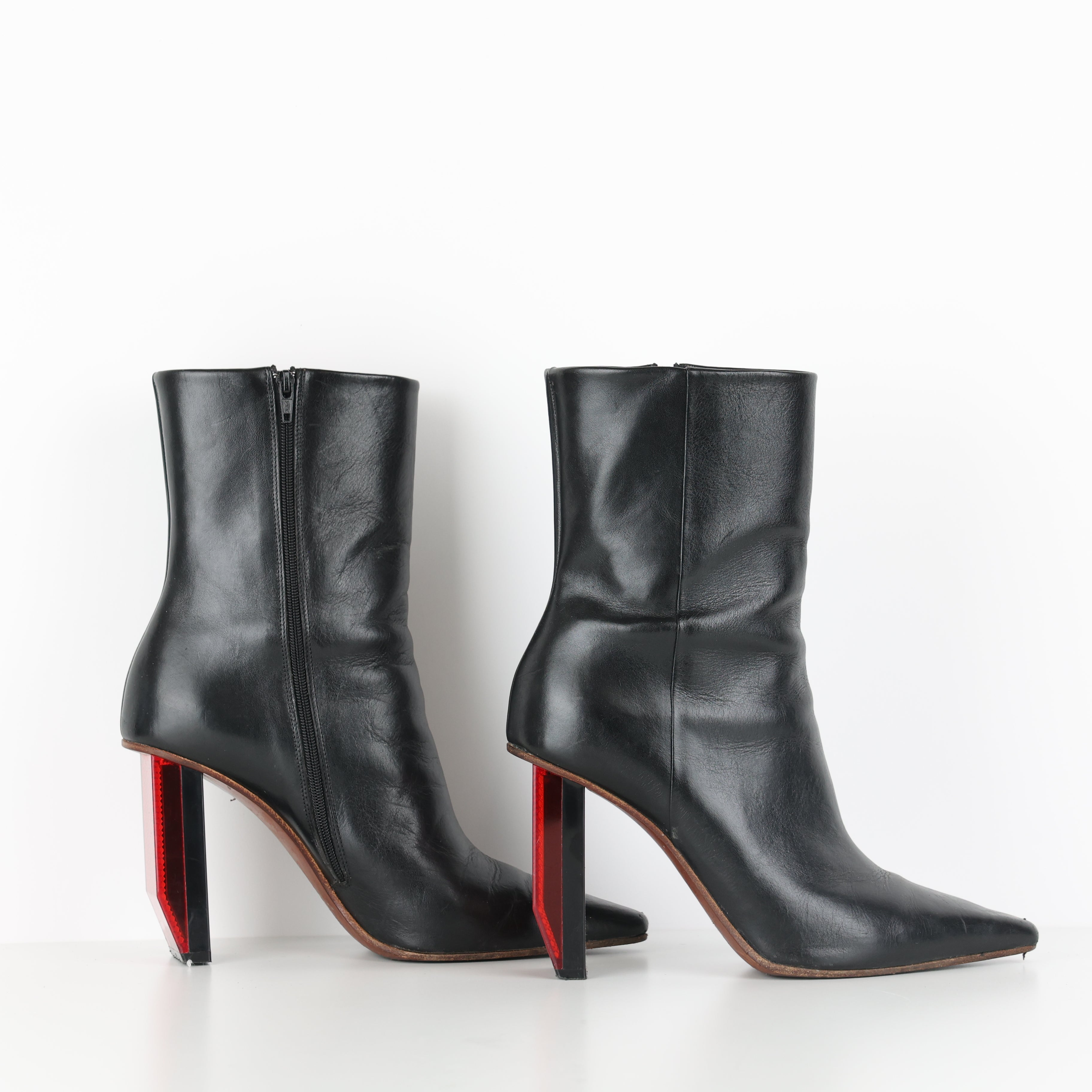 Boots , Shoe Size 39