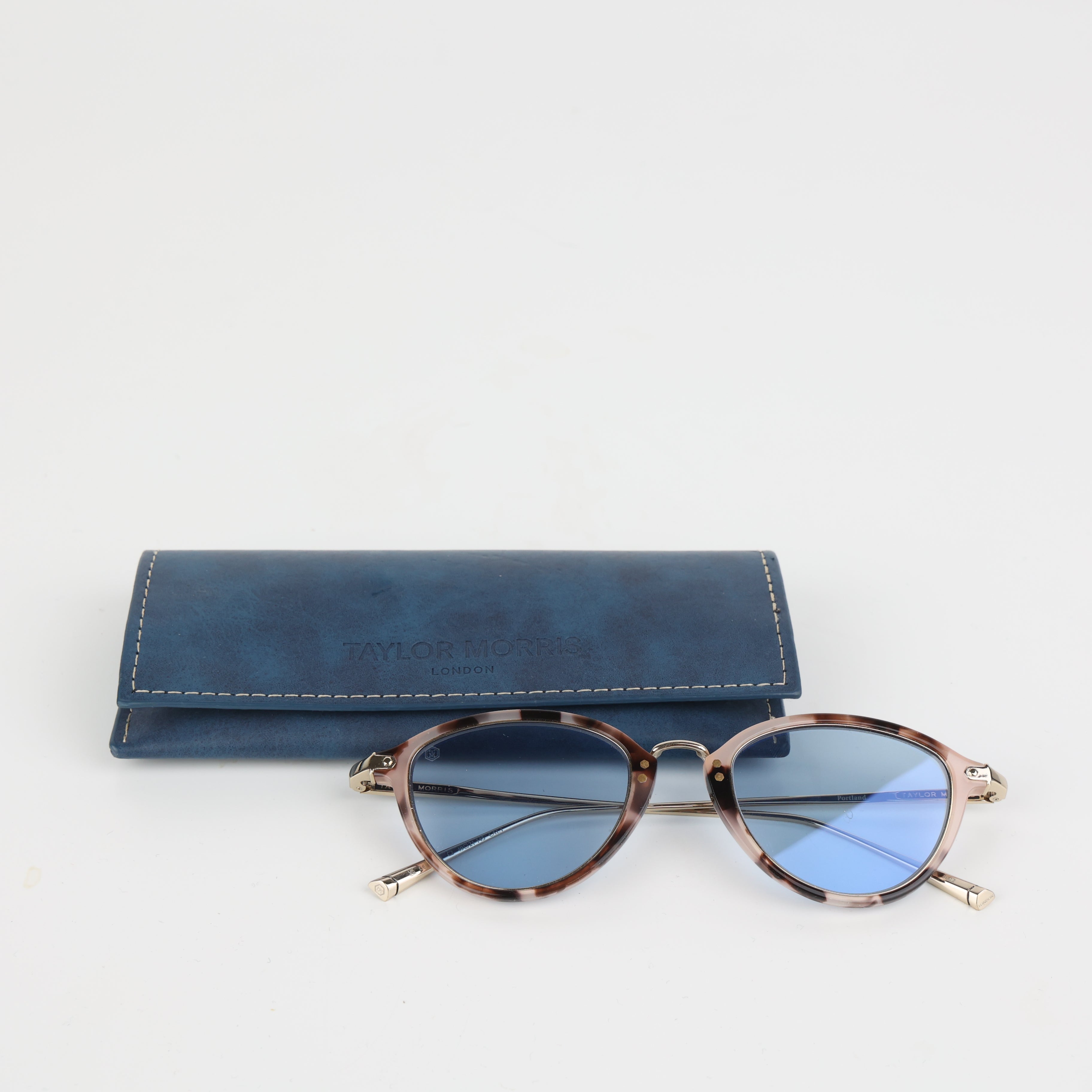 Sunglasses, UK Size One Size