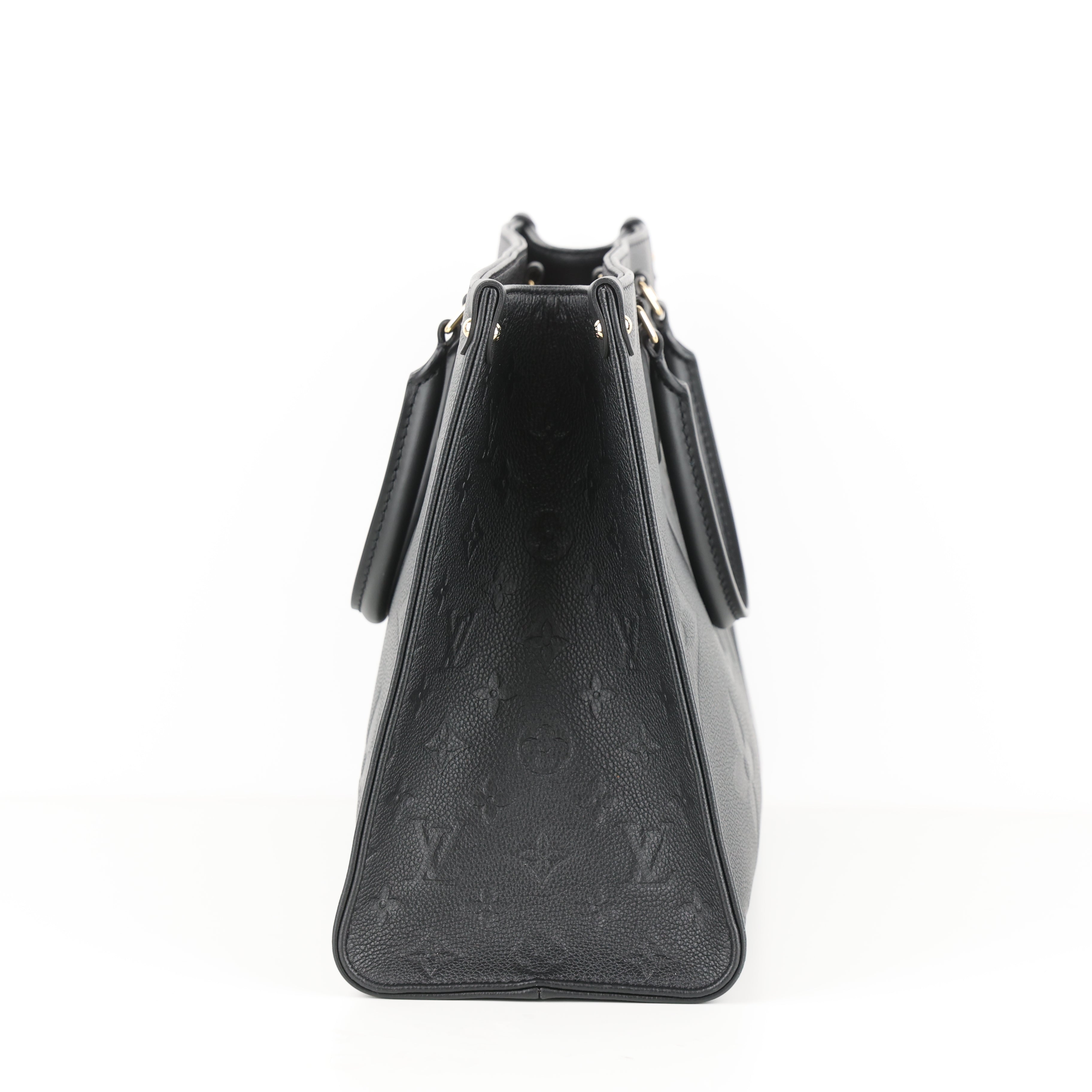 Louis Vuitton, OnTheGo Bag