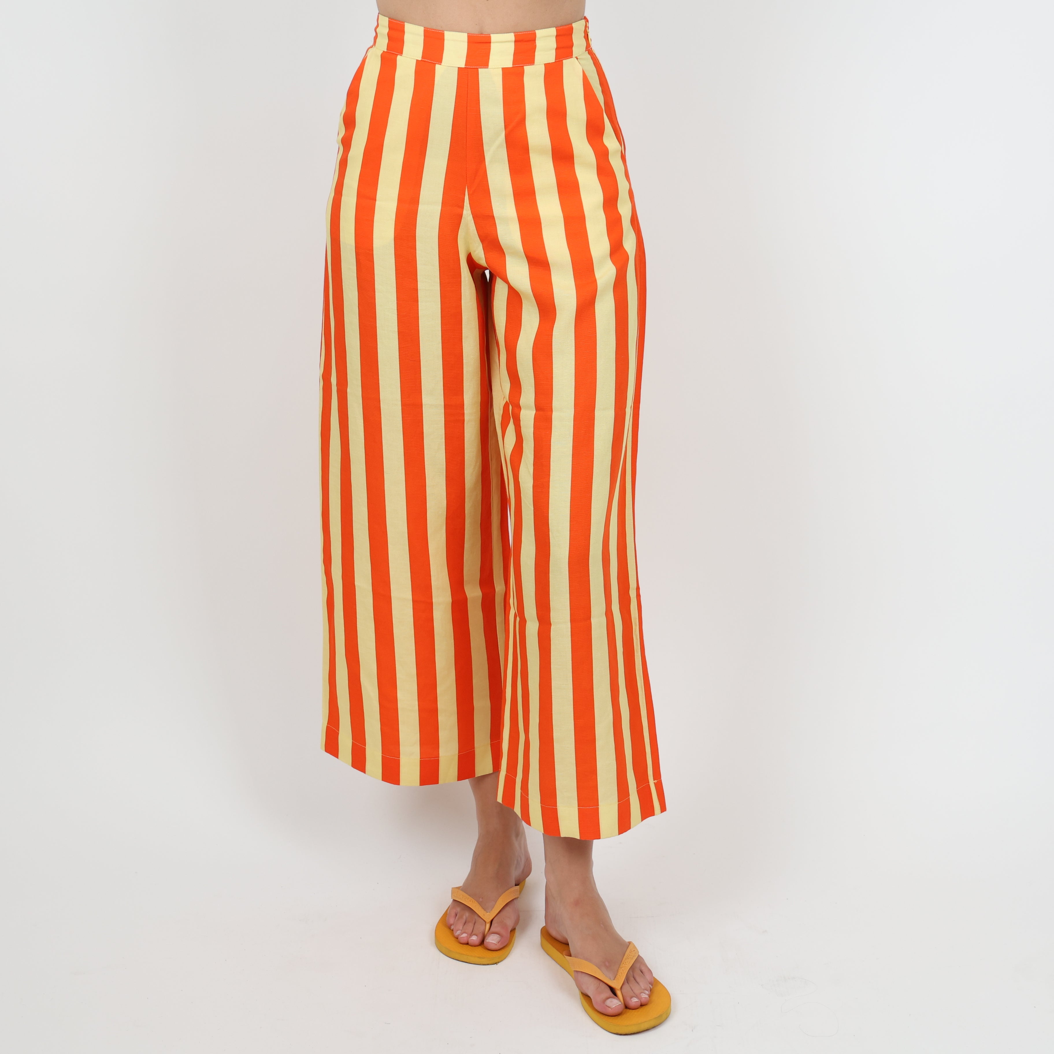 Trousers, UK Size 6