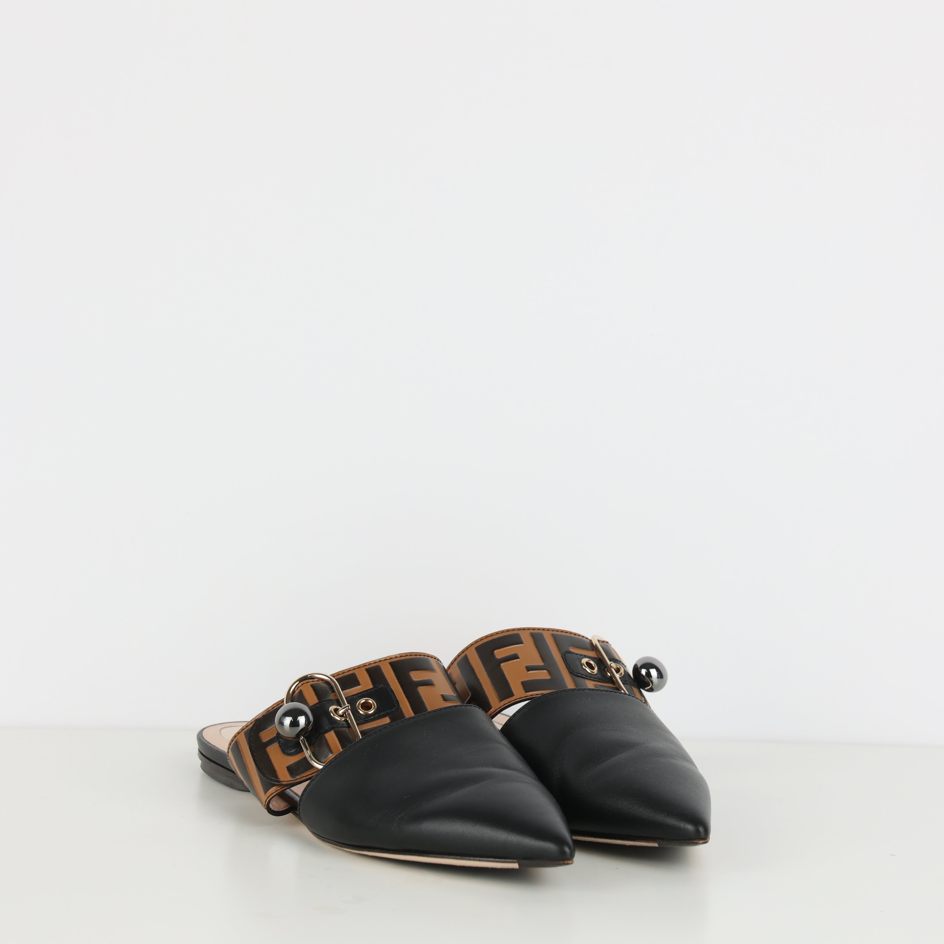 Flats , Shoe Size 40