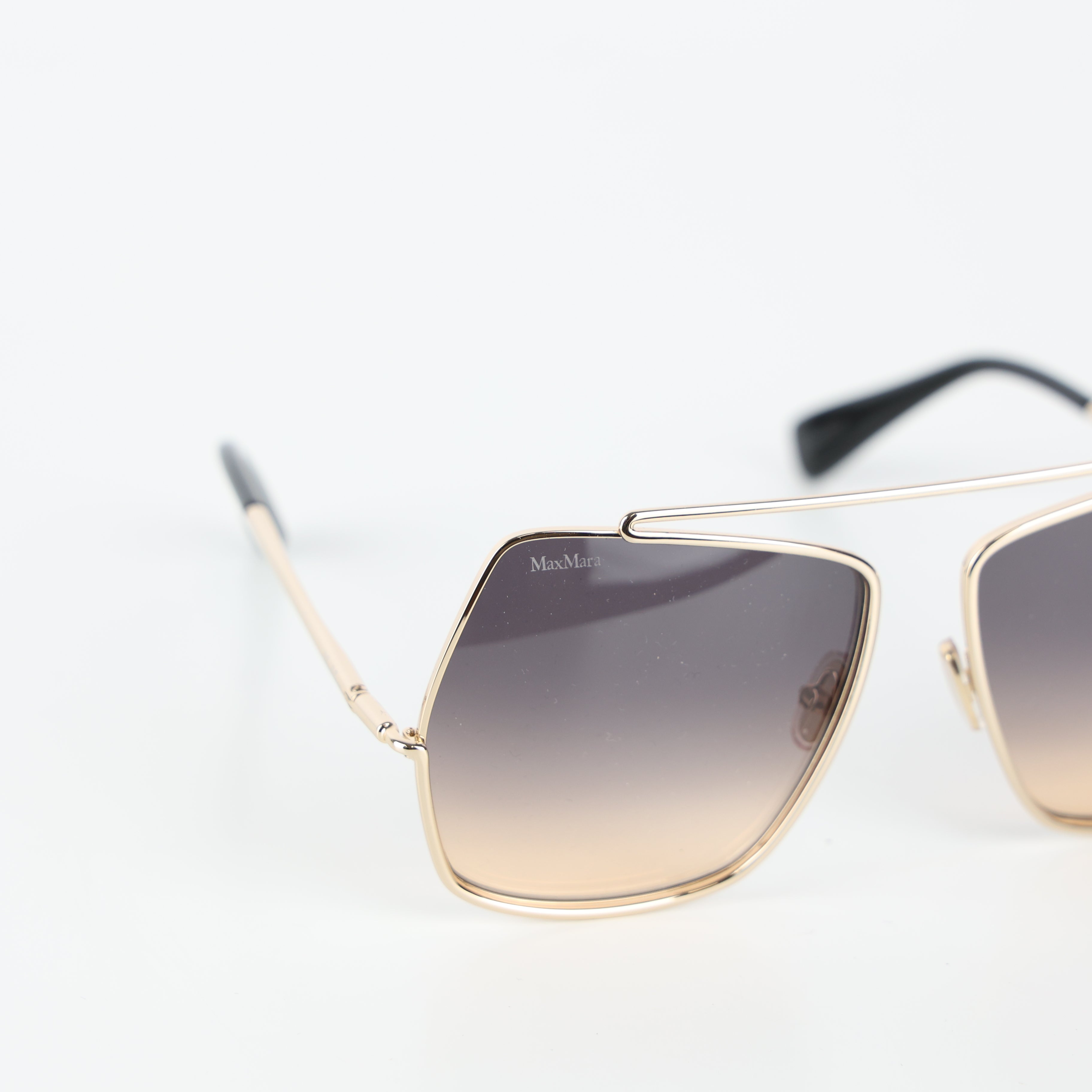 Sunglasses, UK Size One Size