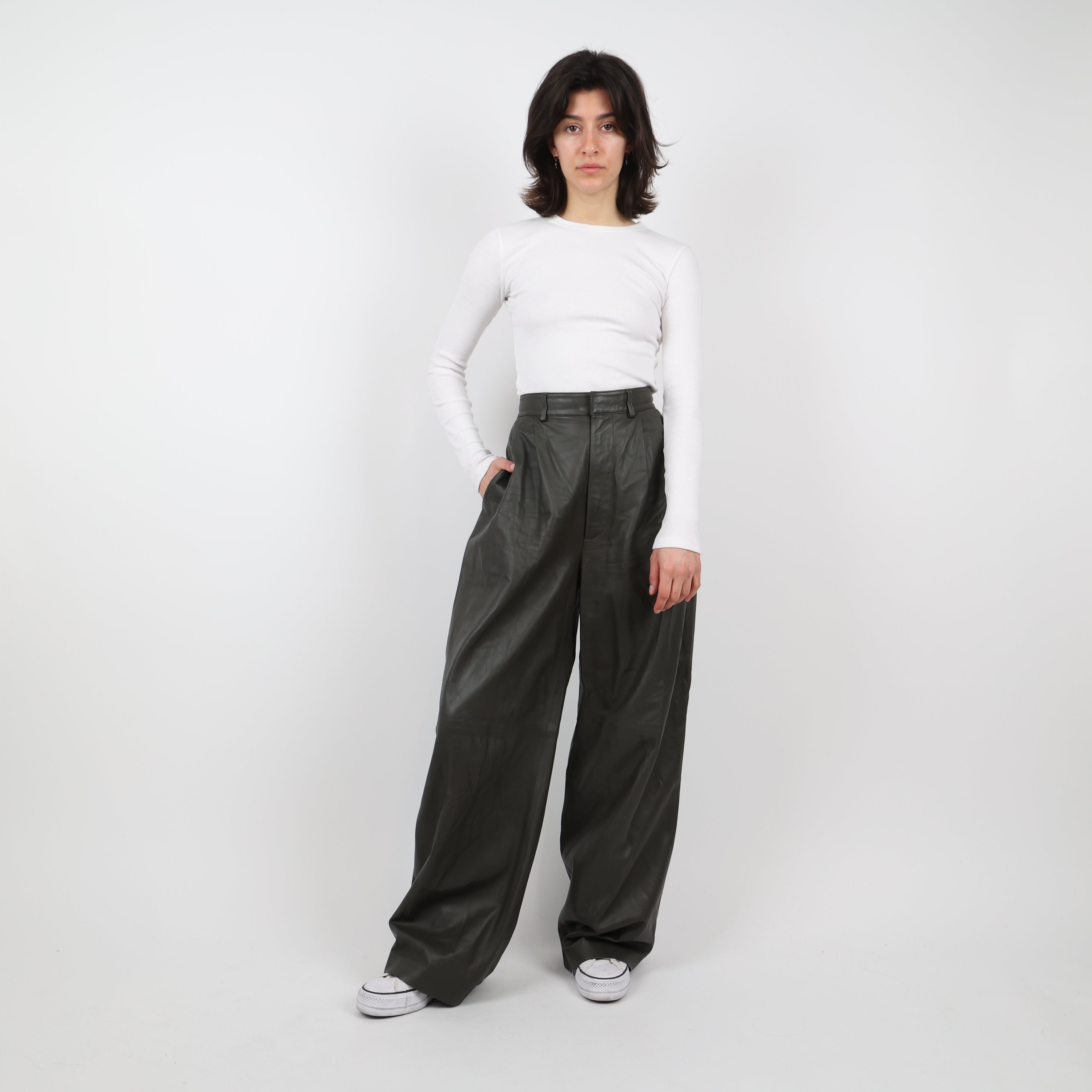 Trousers, Waist 32