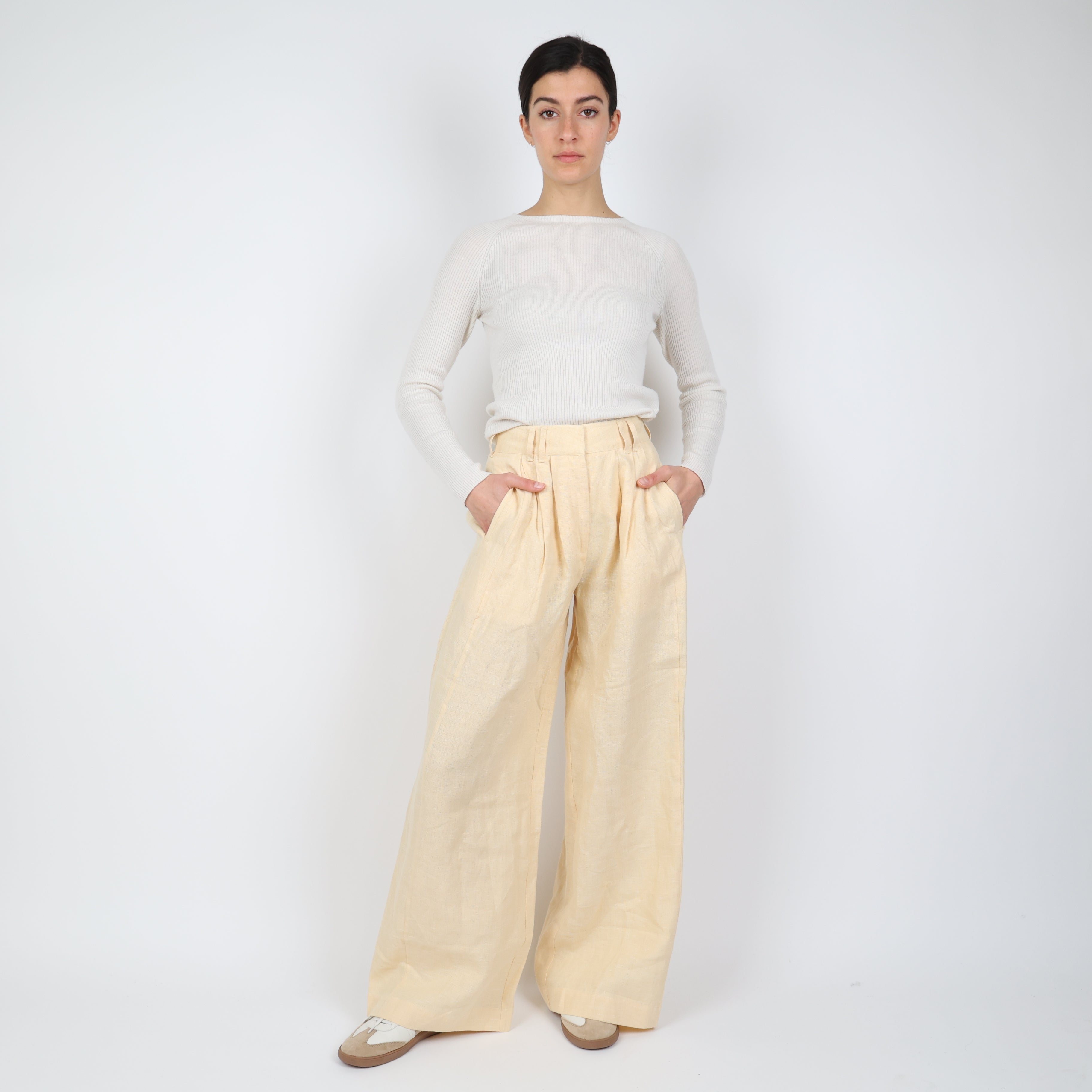 Trousers, UK Size 6