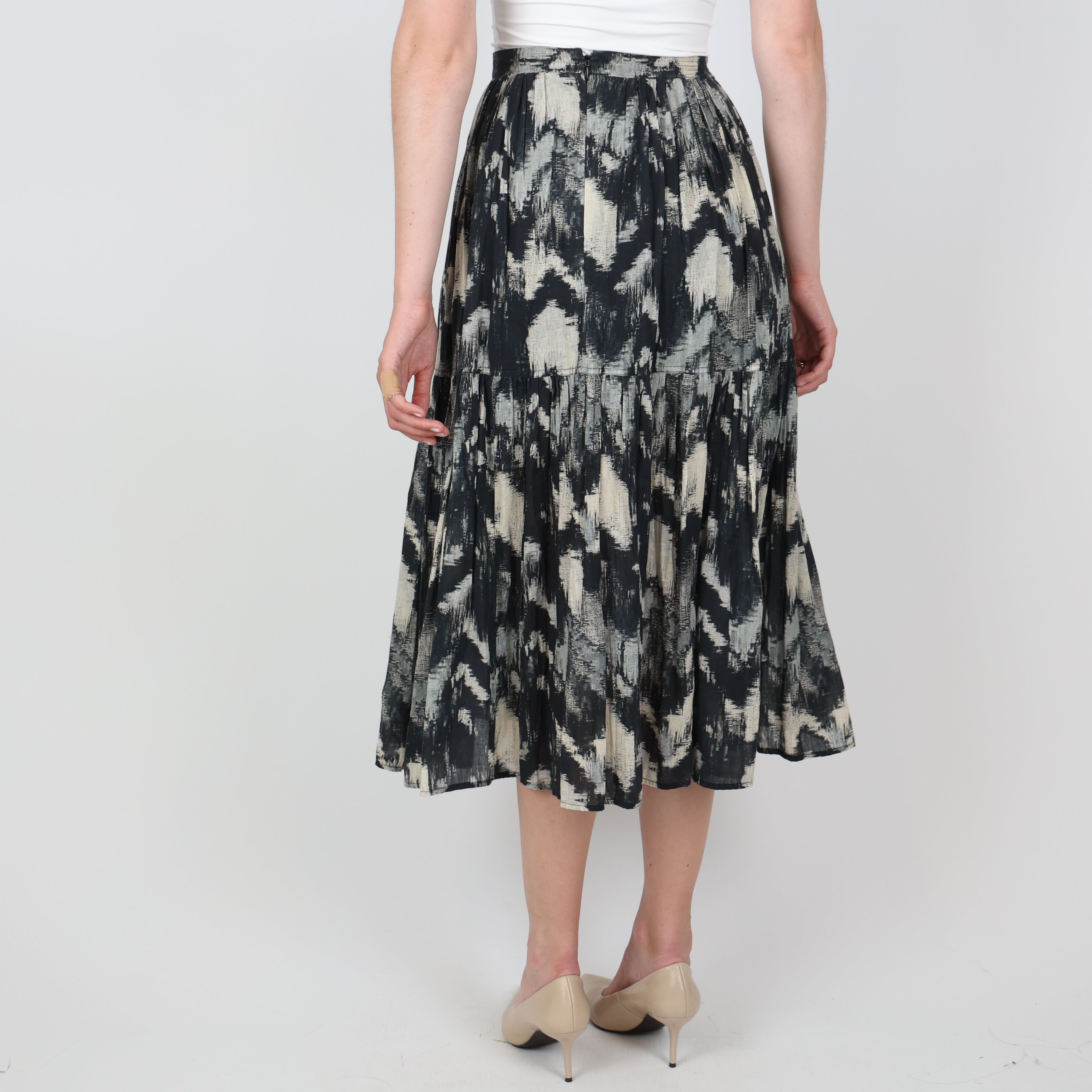 Skirt, UK Size 8