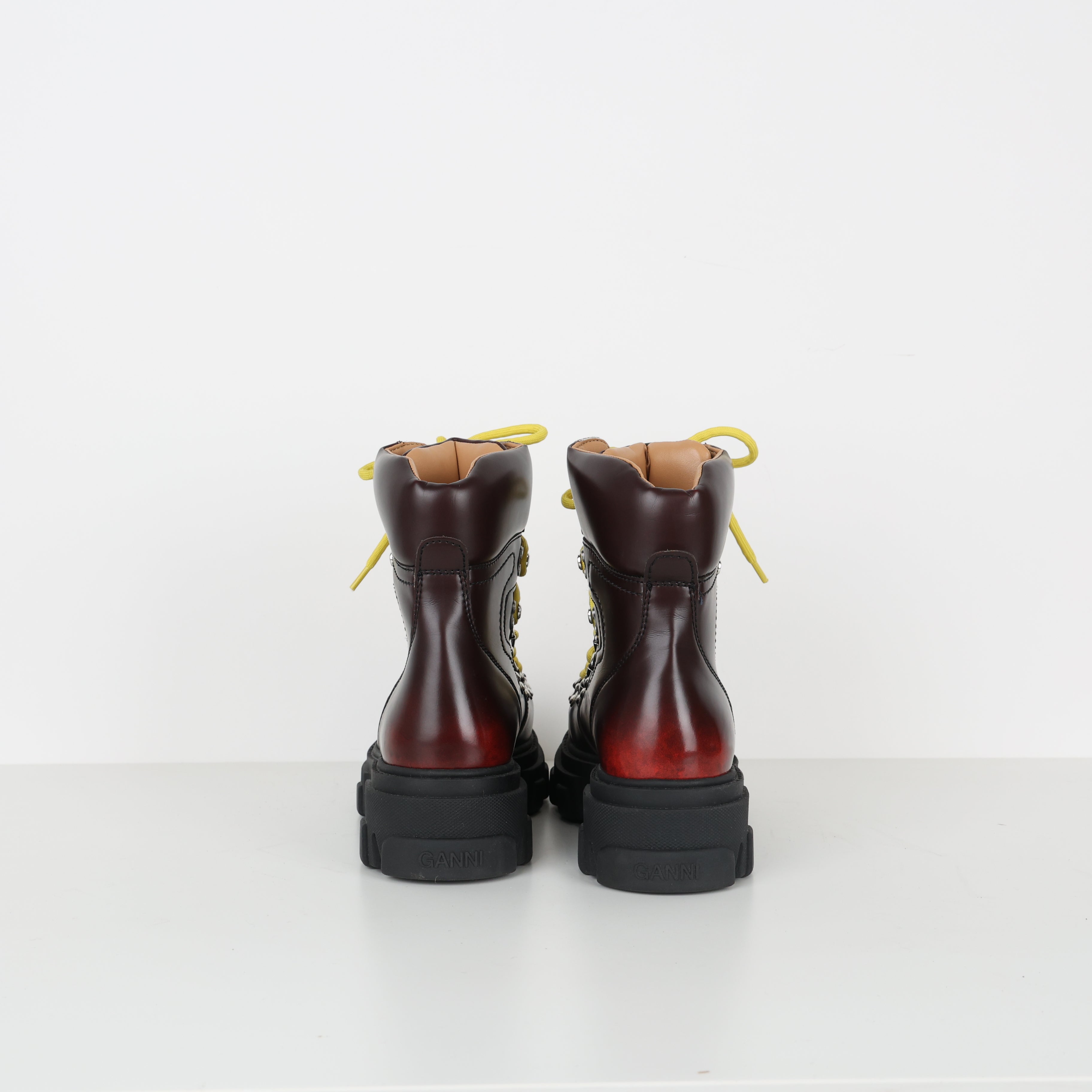 Boots , Shoe Size 40