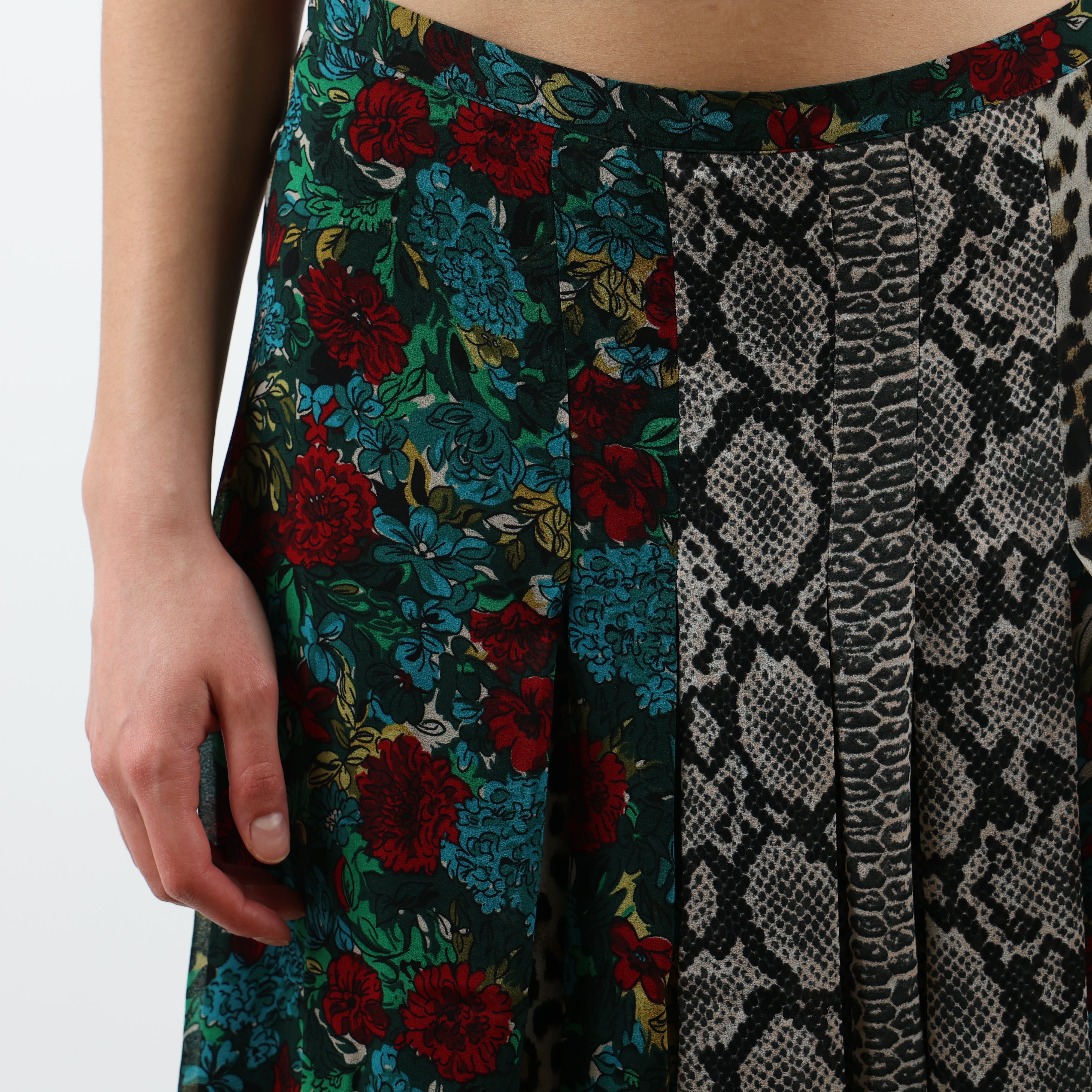 Skirt, UK Size 12
