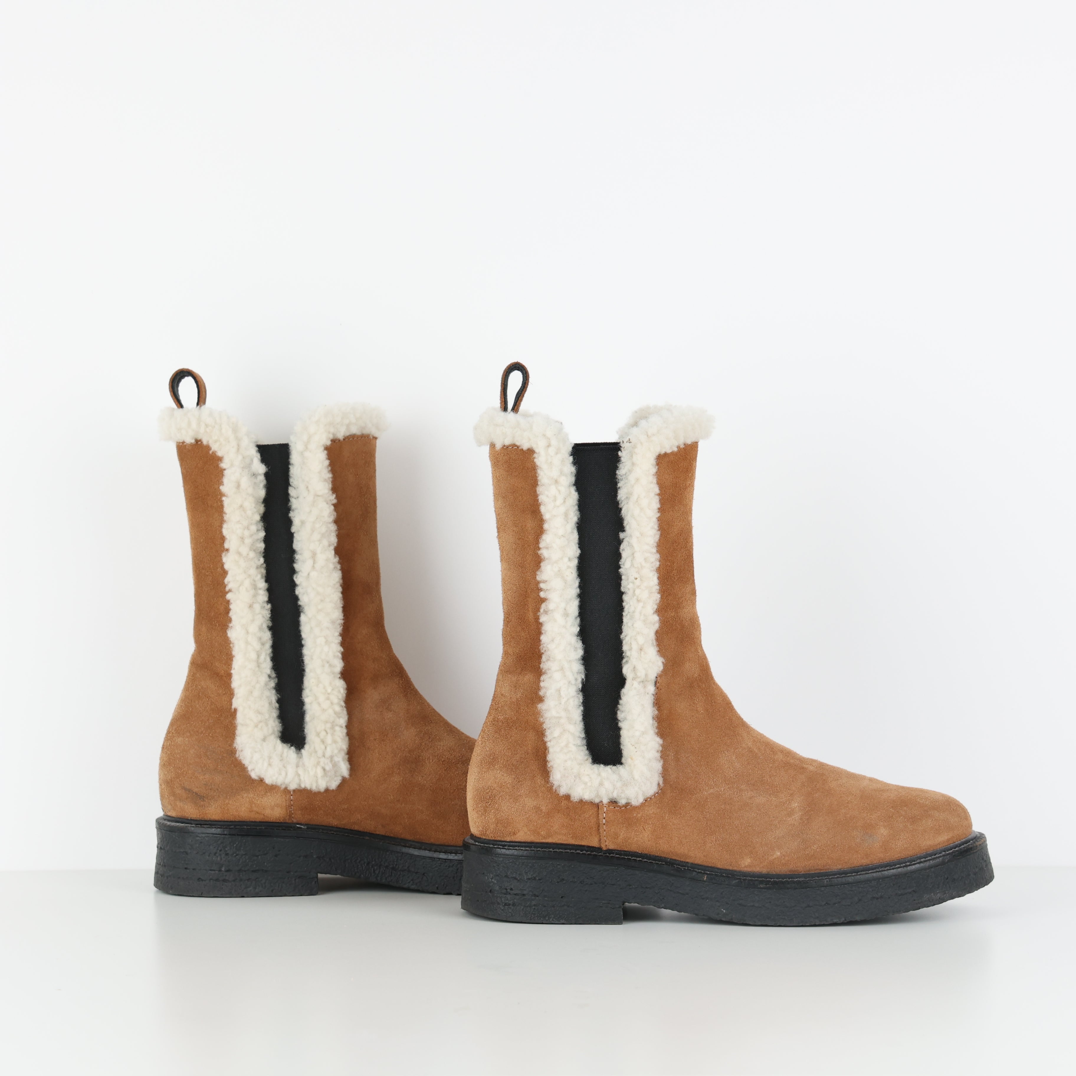 Boots , Shoe Size 37