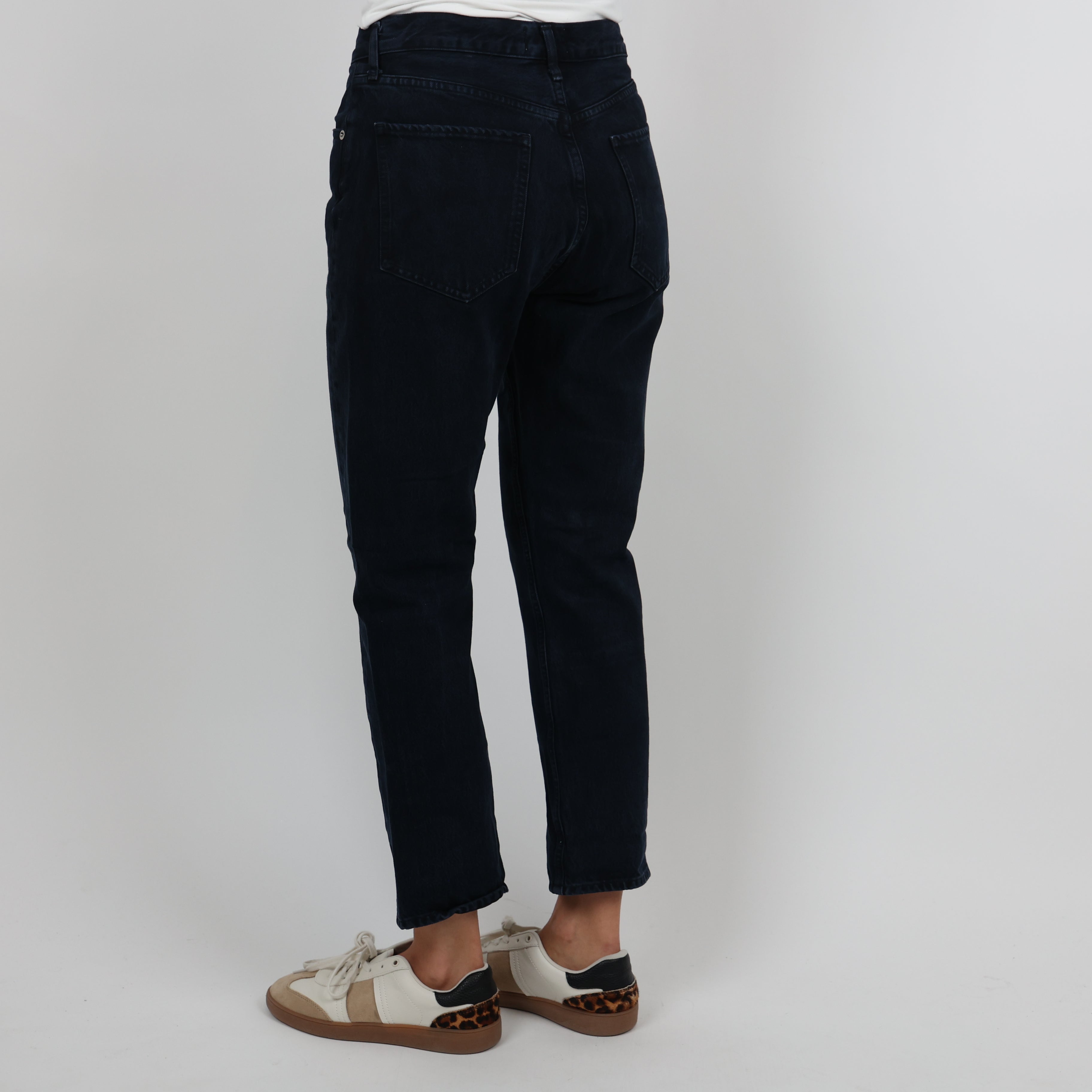 Jeans, Waist 28