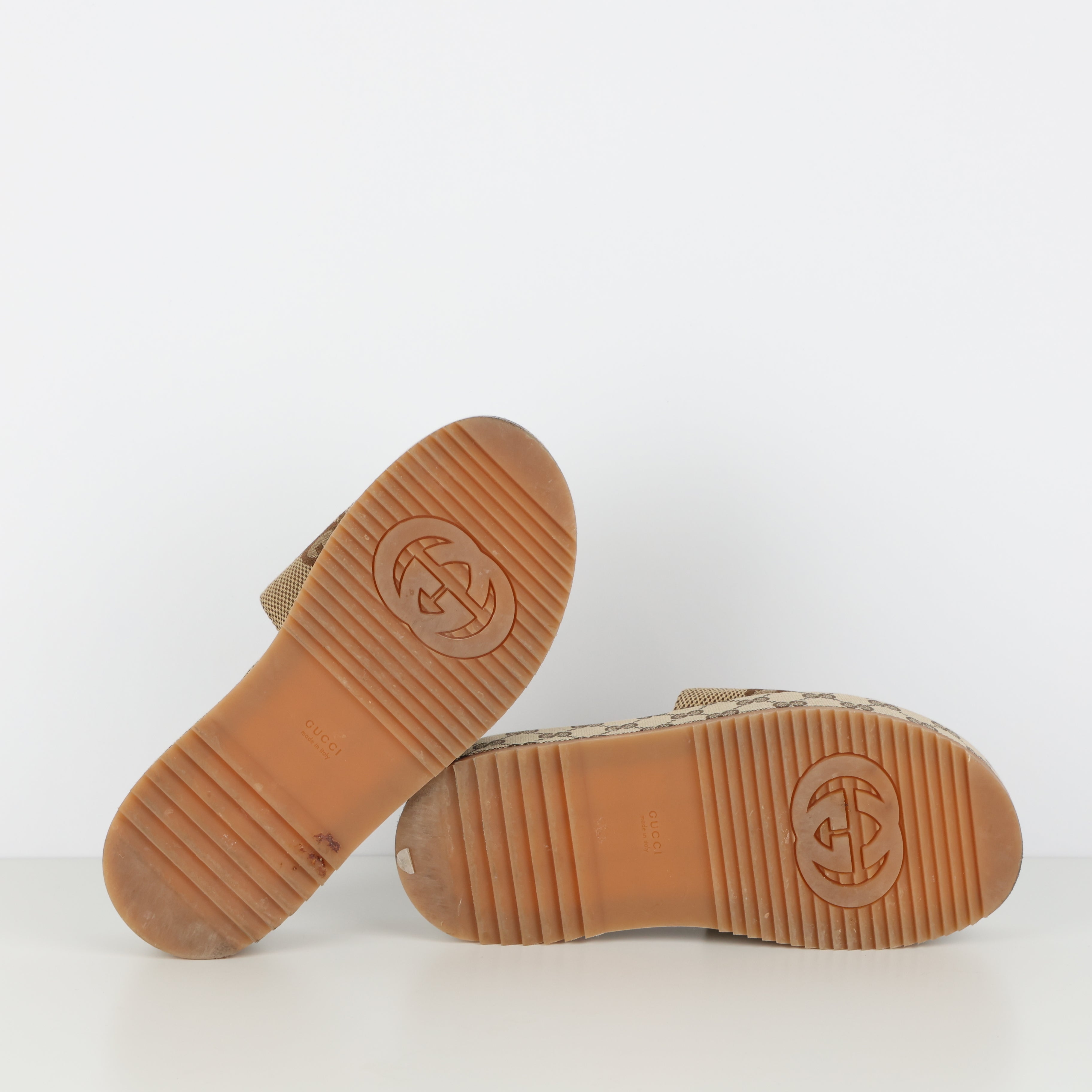 Flats, Shoe Size 39