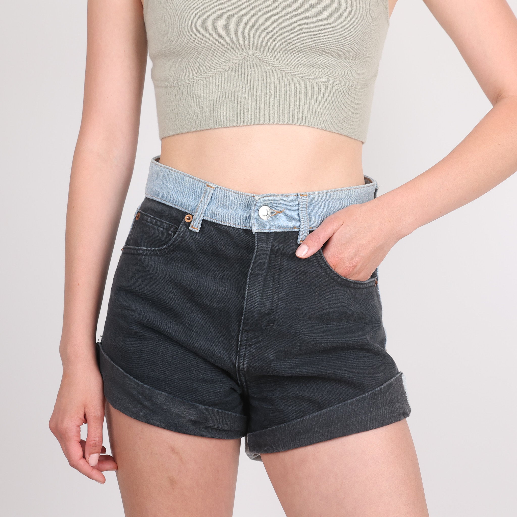 Shorts, Waist 26