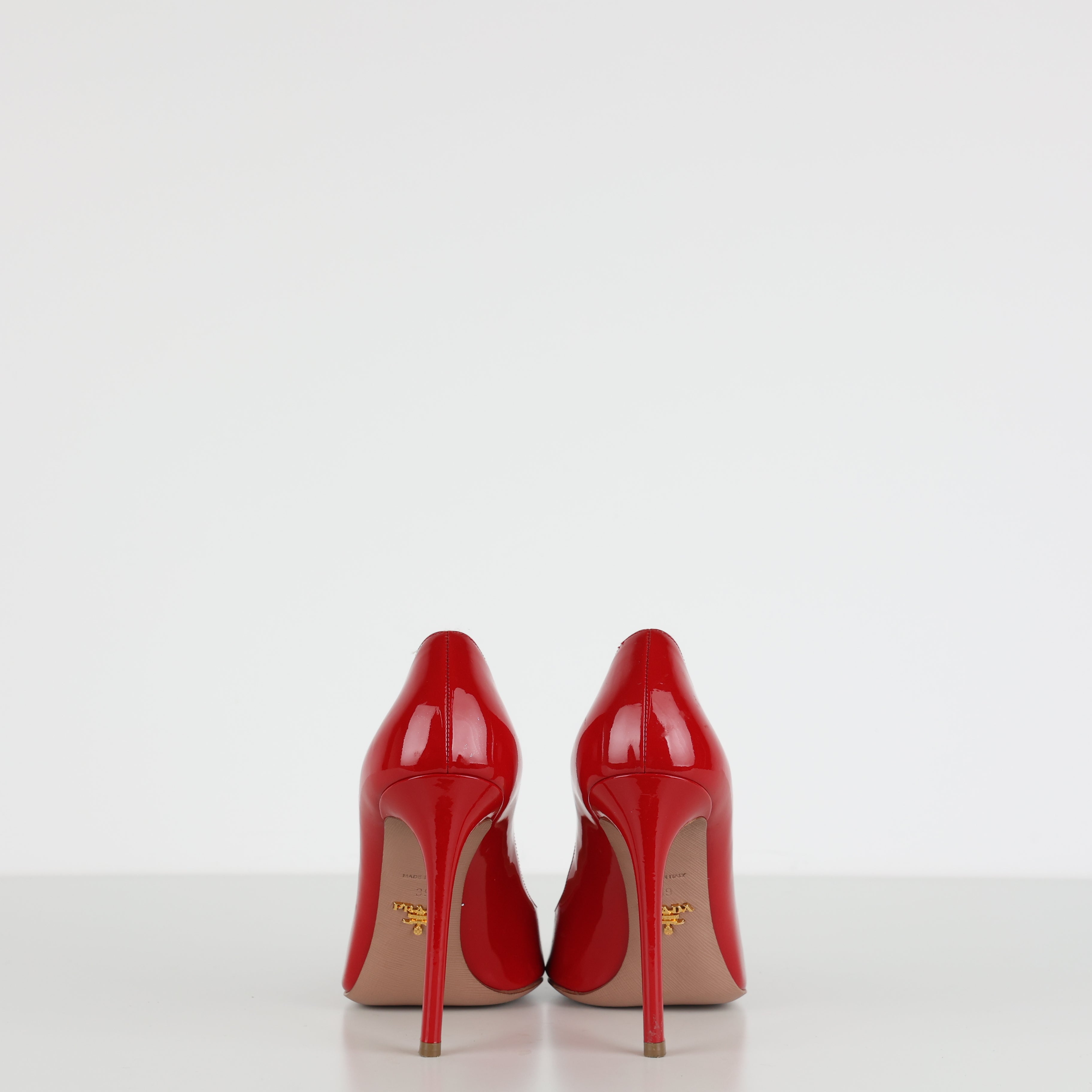 Heels , Shoe Size 39