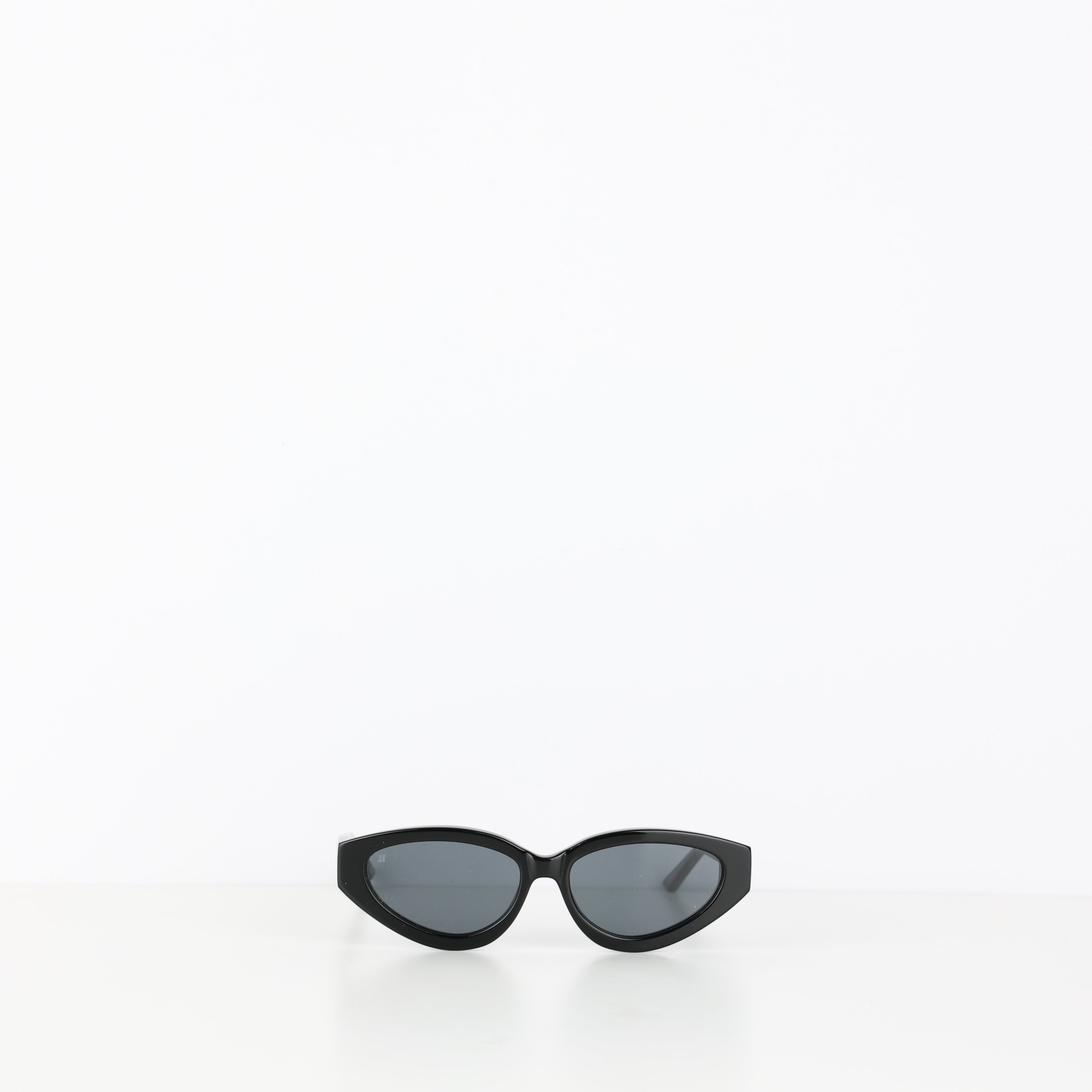 Sunglasses, UK Size One Size
