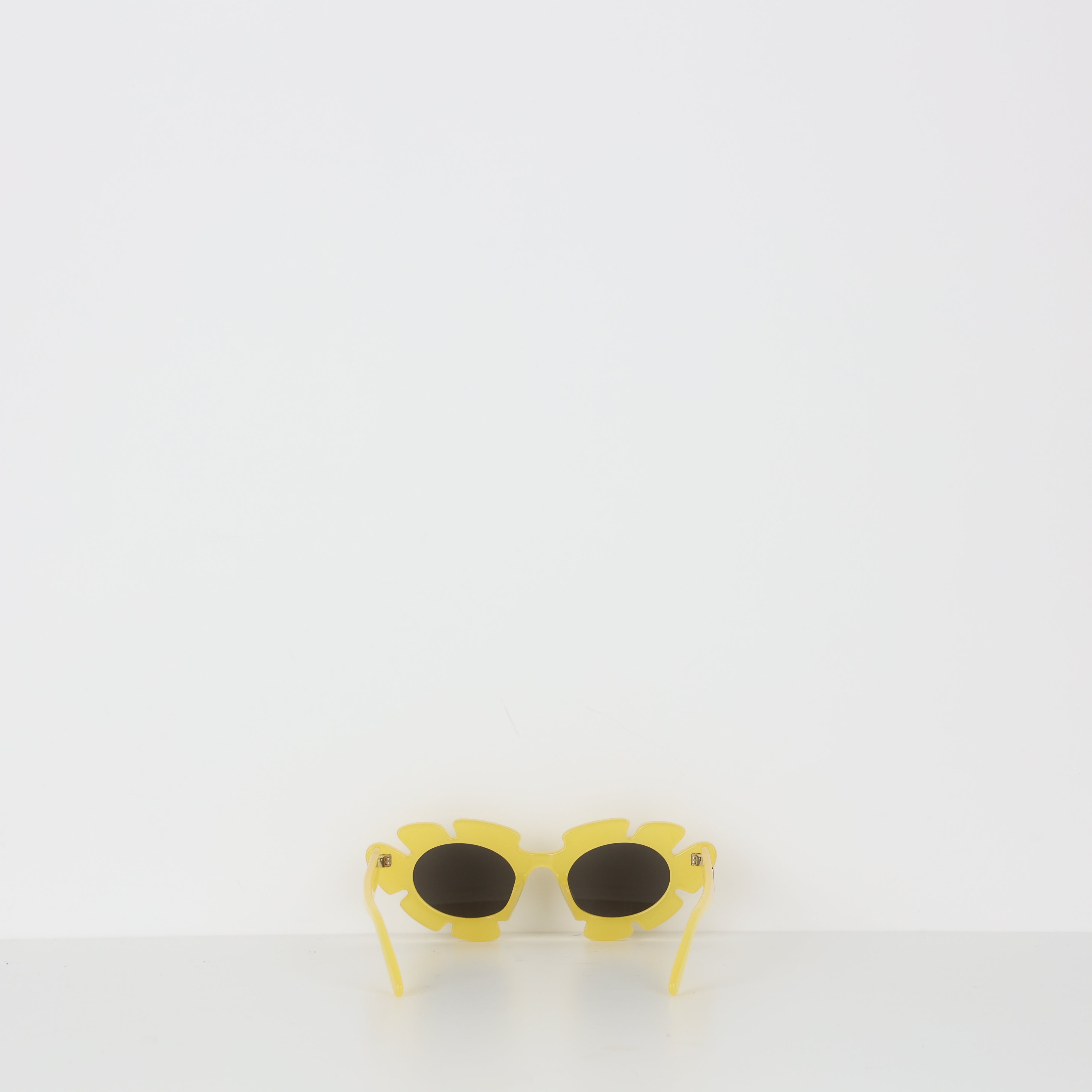 Sunglasses, UK Size One Size