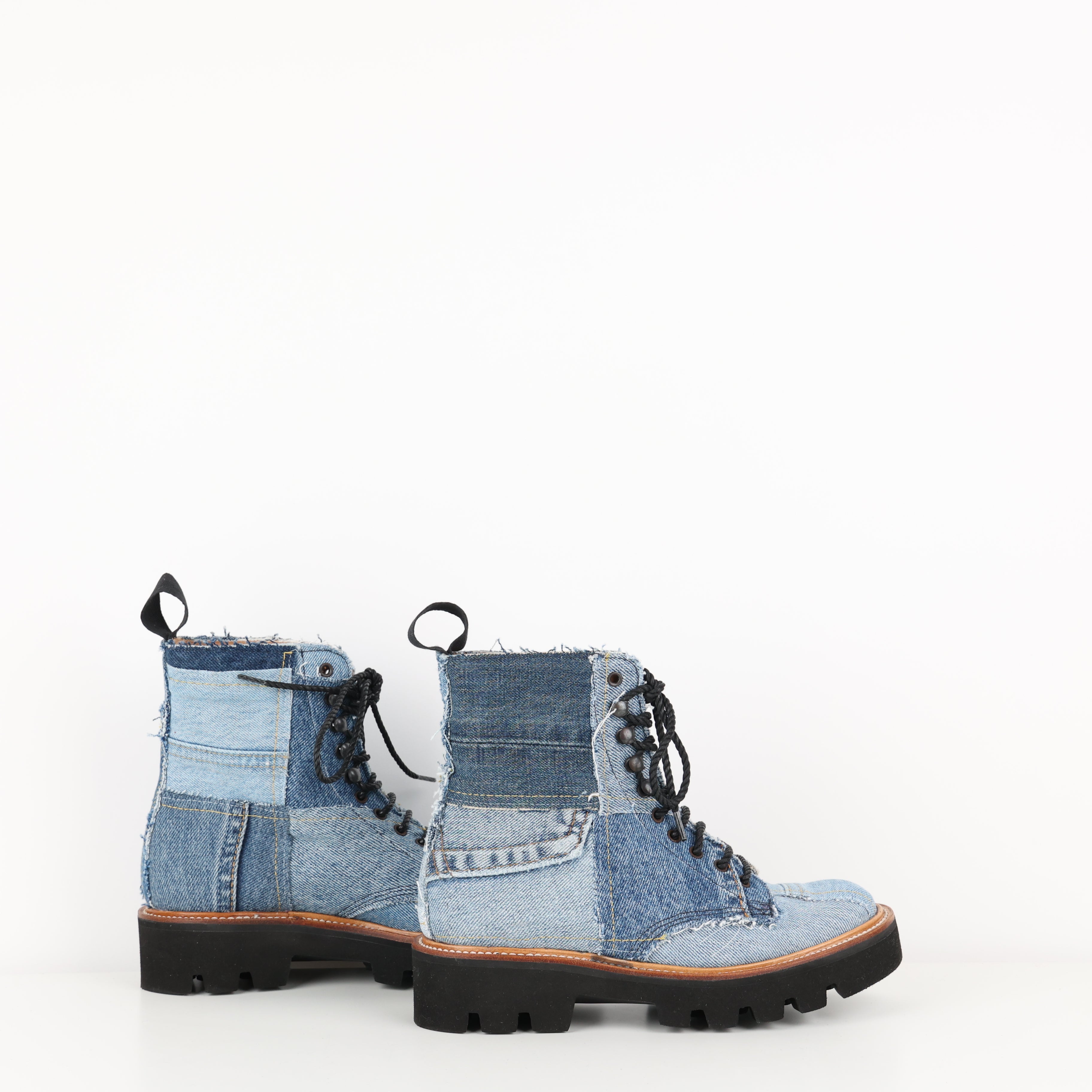 Boots , Shoe Size 37