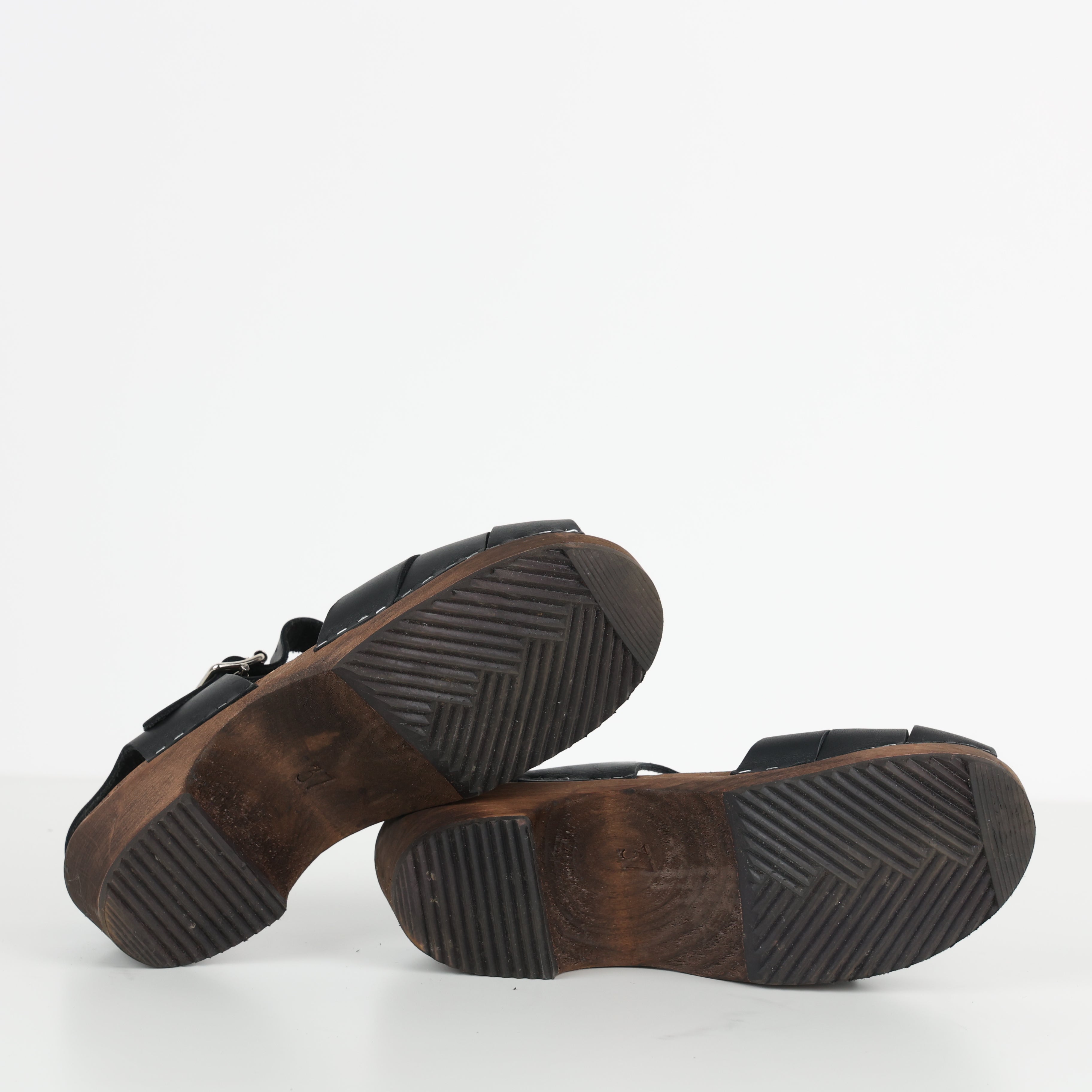 Heels , Shoe Size 37