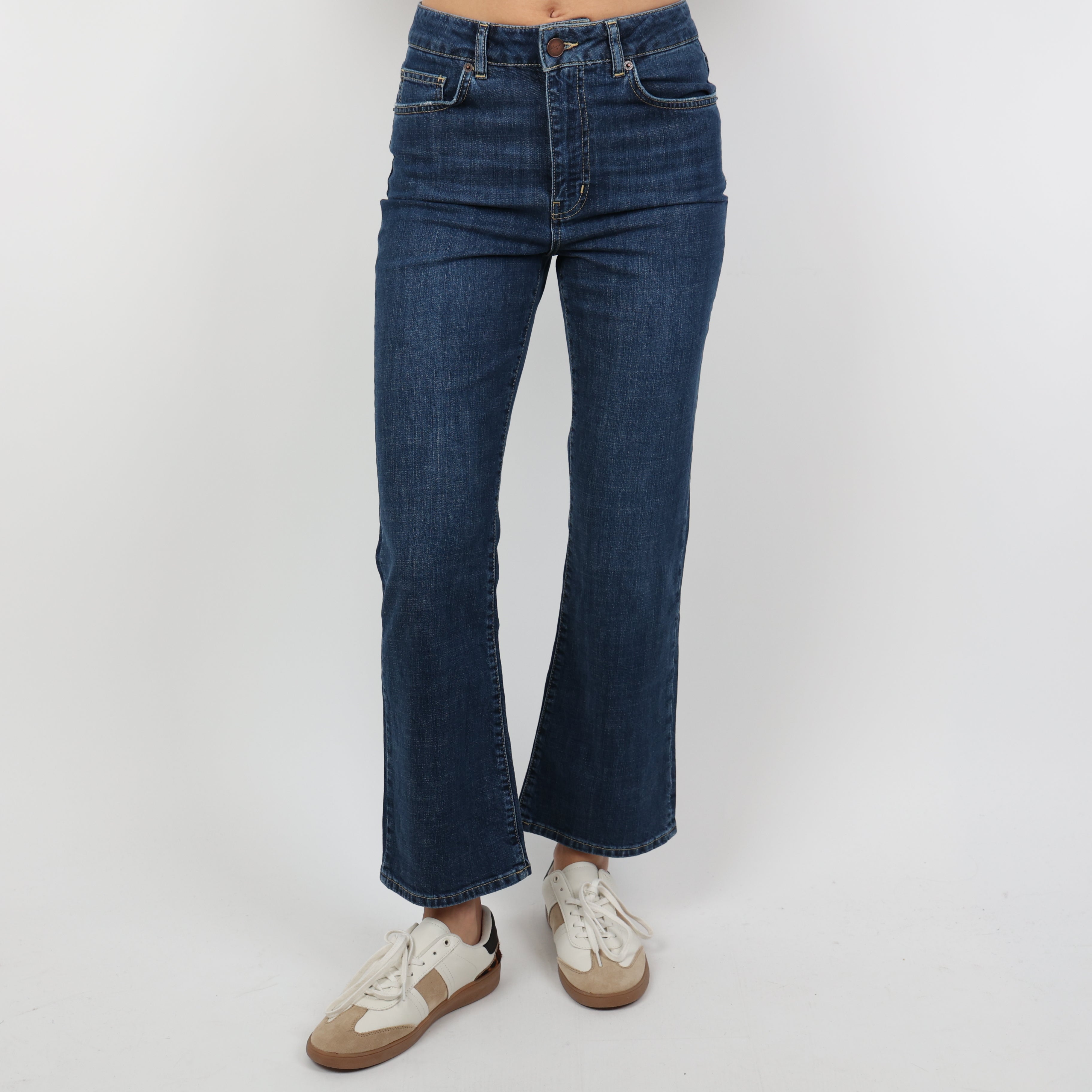 Jeans, Waist 26