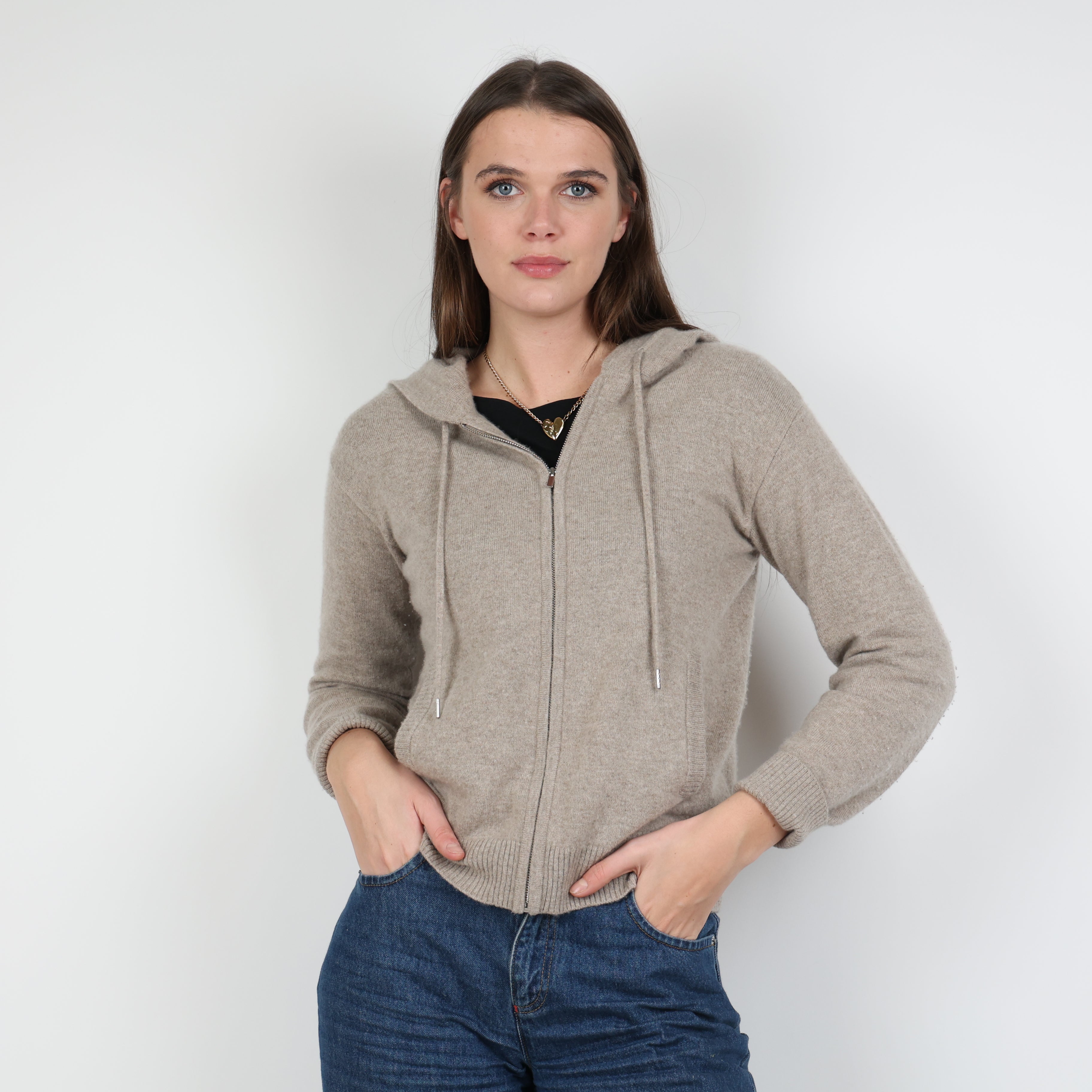 Cardigan, UK Size 8