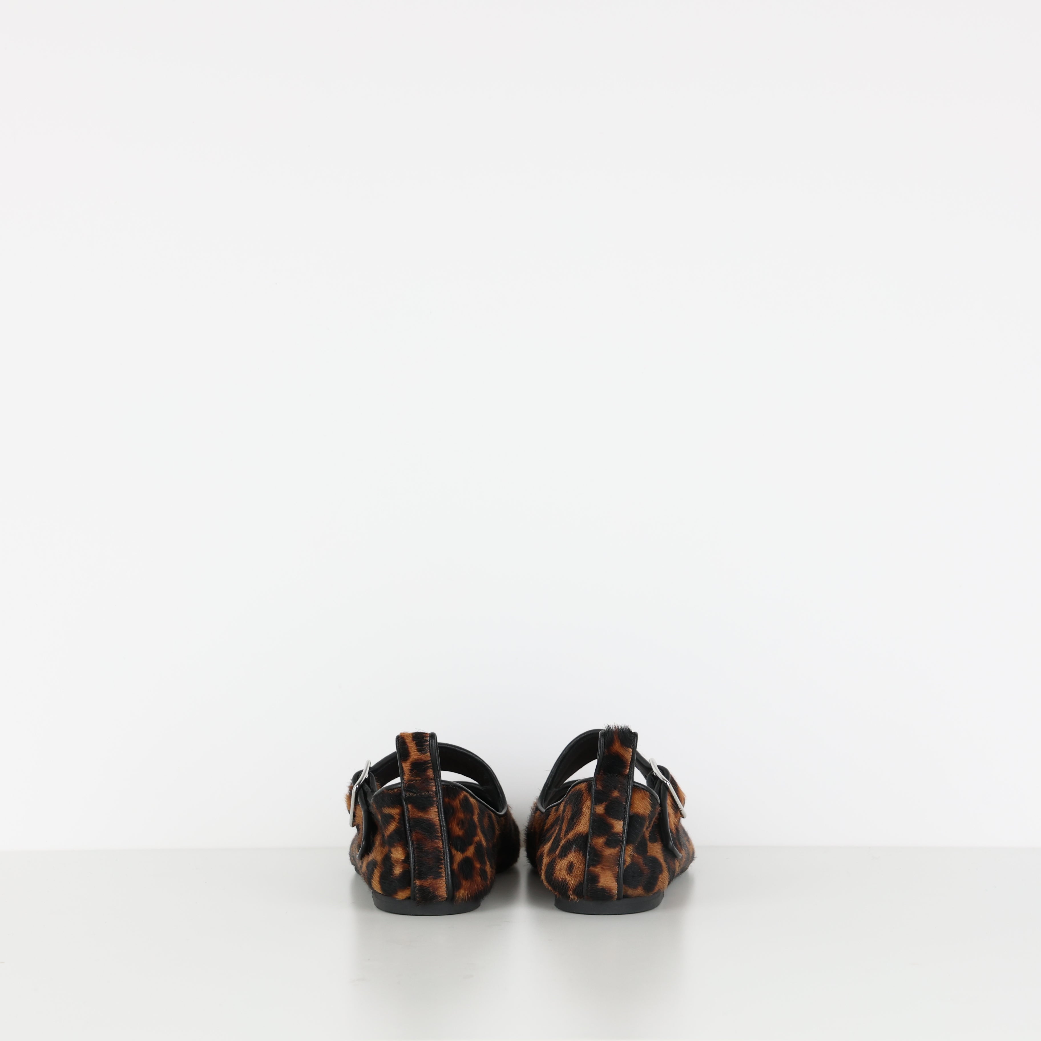Flats , Shoe Size 38