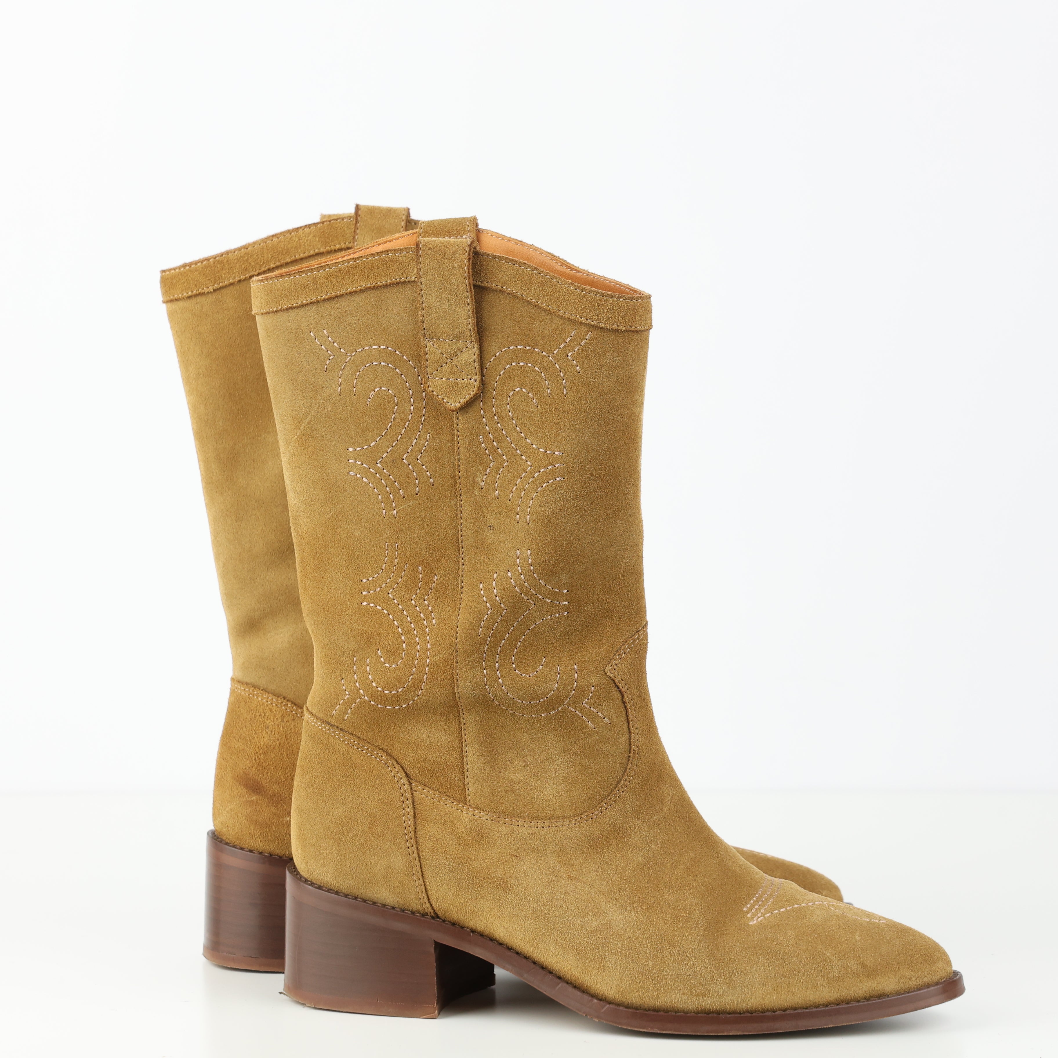 Boots , Shoe Size 37