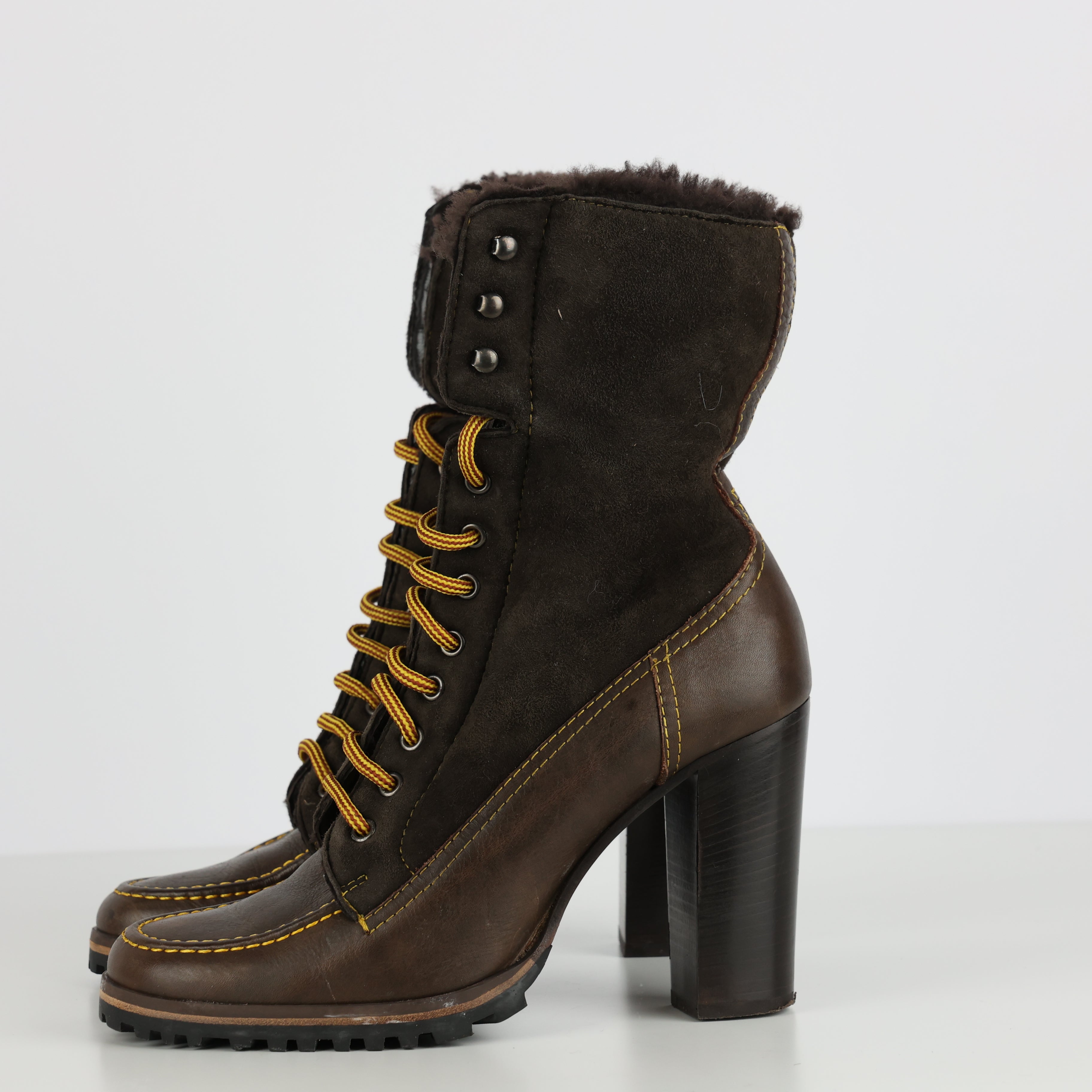 Boots , Shoe Size 38