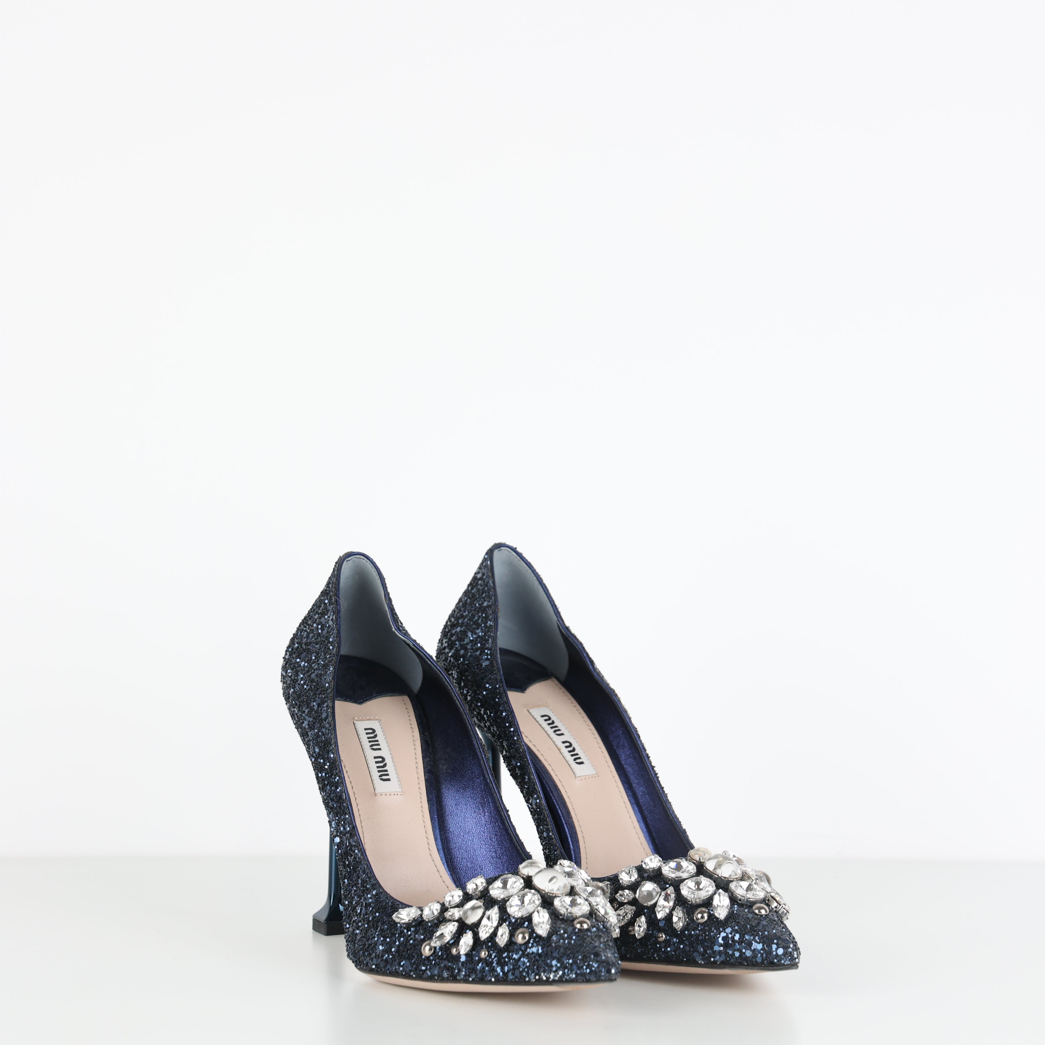Heels , Shoe Size 39