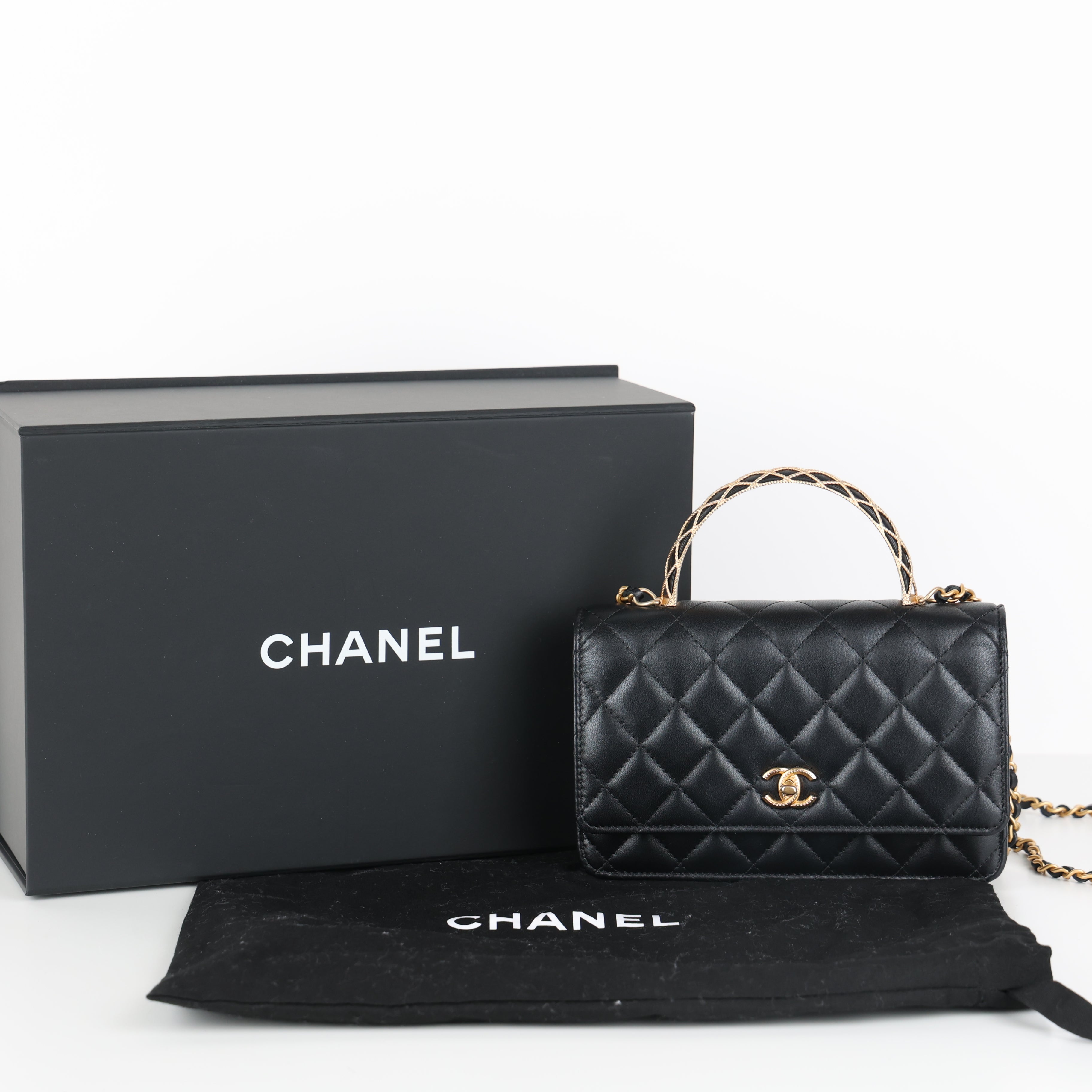Chanel, Lambskin Wallet On Chain
