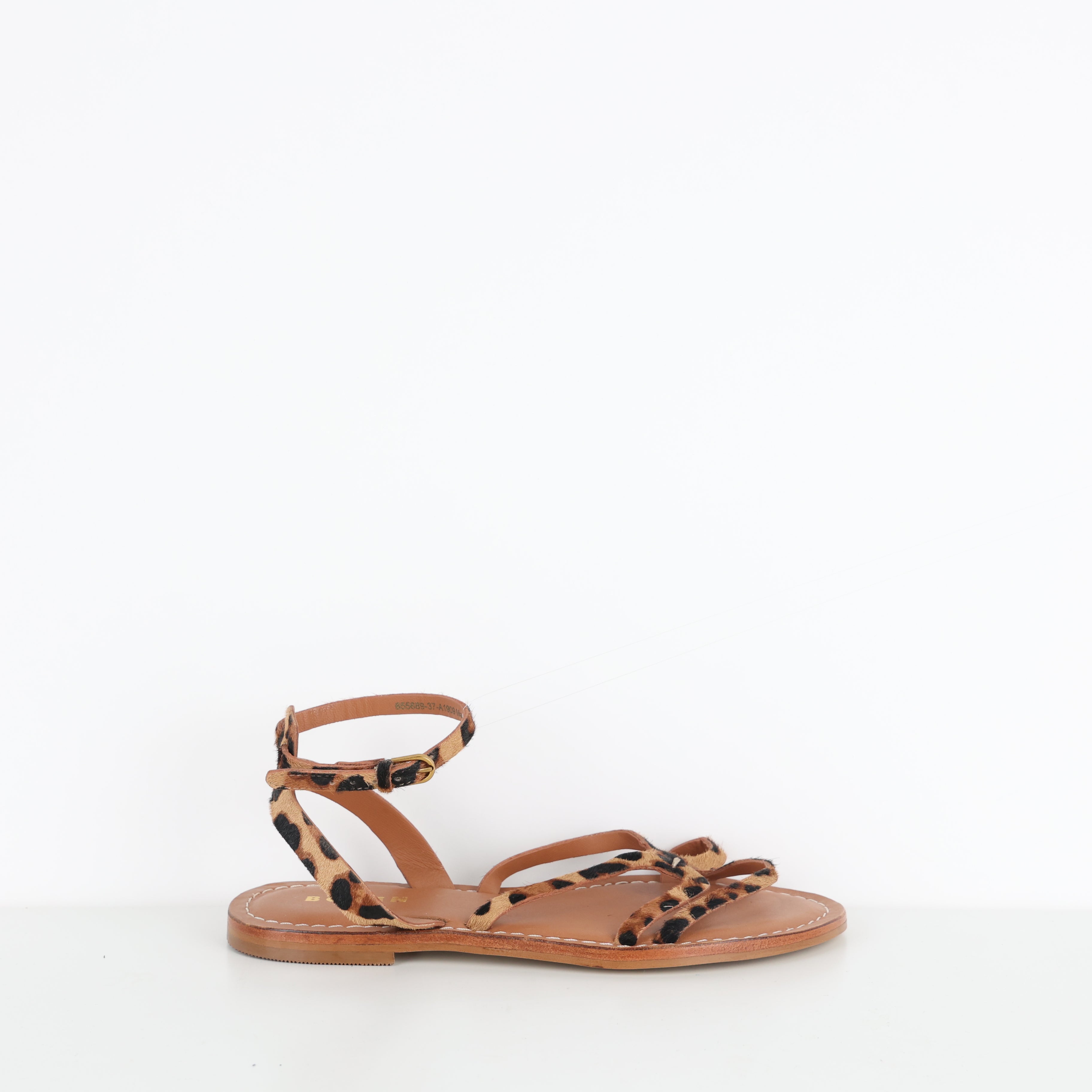 Flats , Shoe Size 37